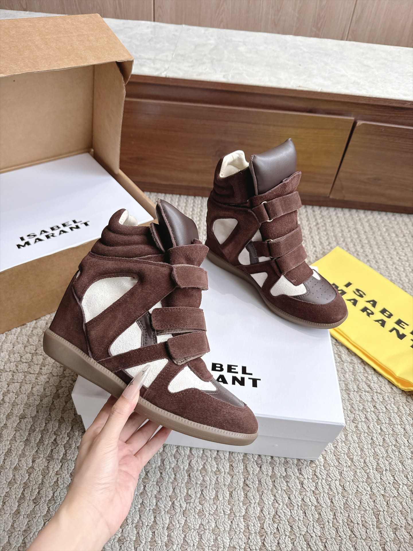Designer Sneakers