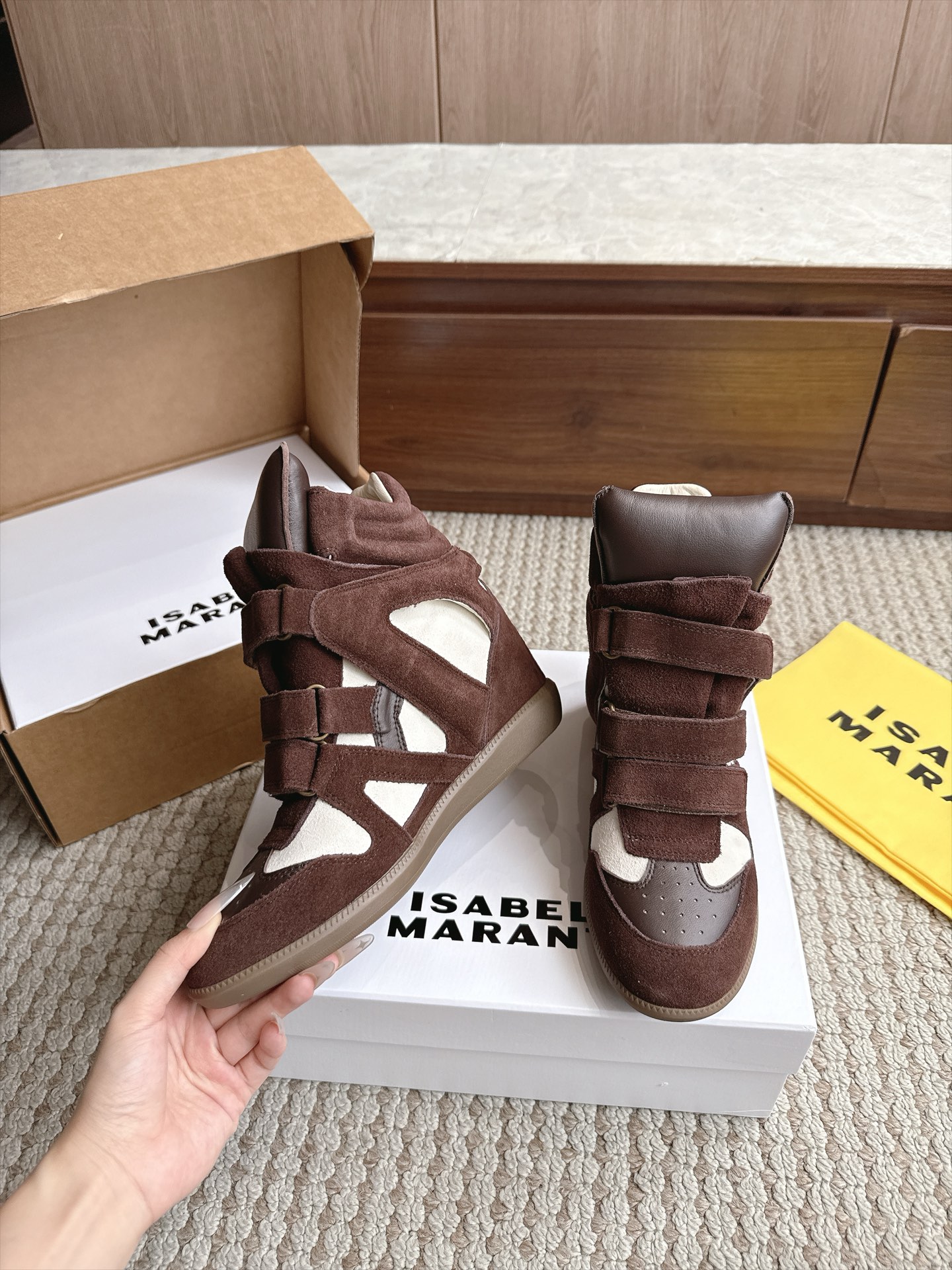 Designer Sneakers