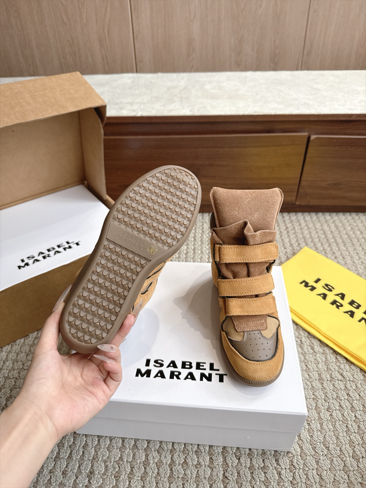 Designer Sneakers