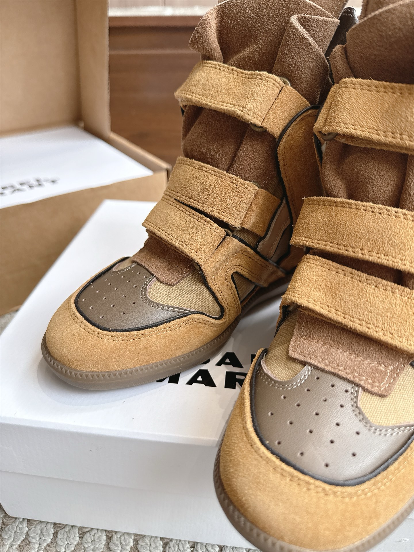 Designer Sneakers