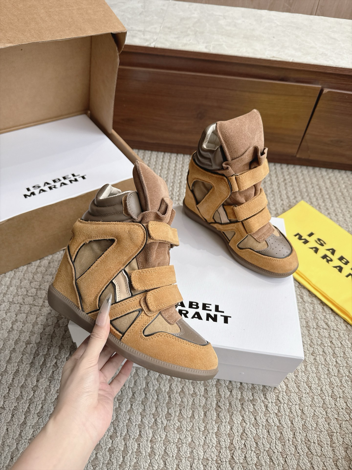 Designer Sneakers