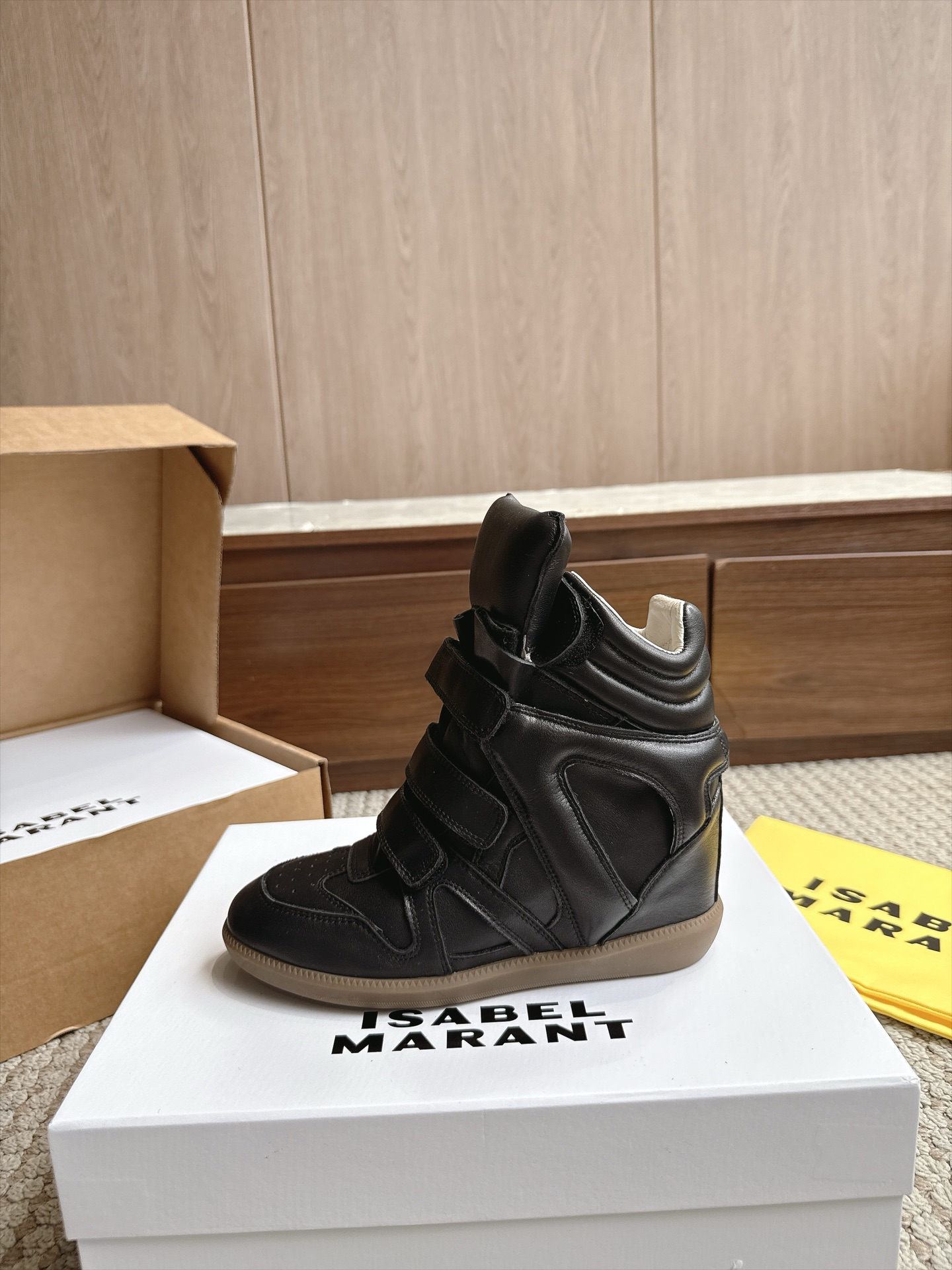 Designer Sneakers