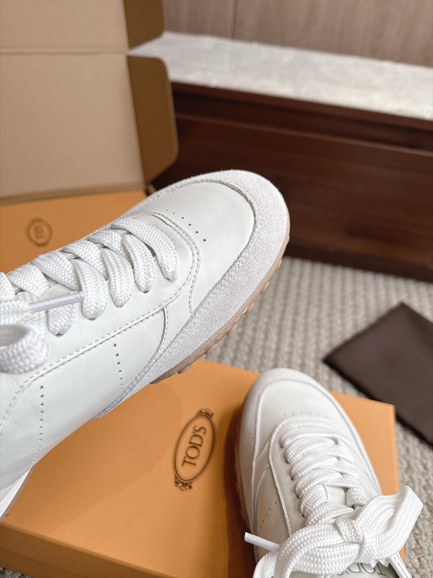 Designer Sneakers