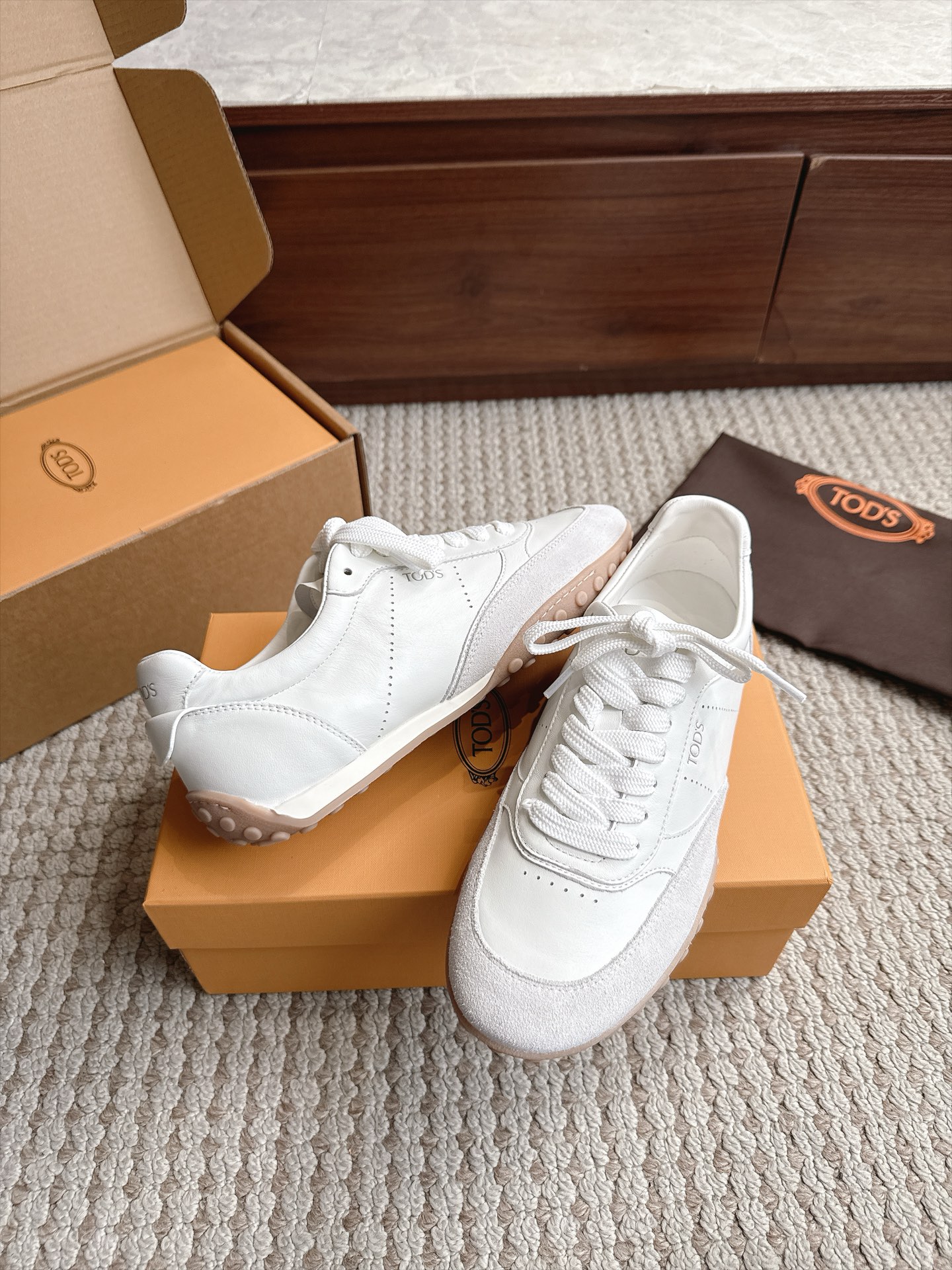 Designer Sneakers