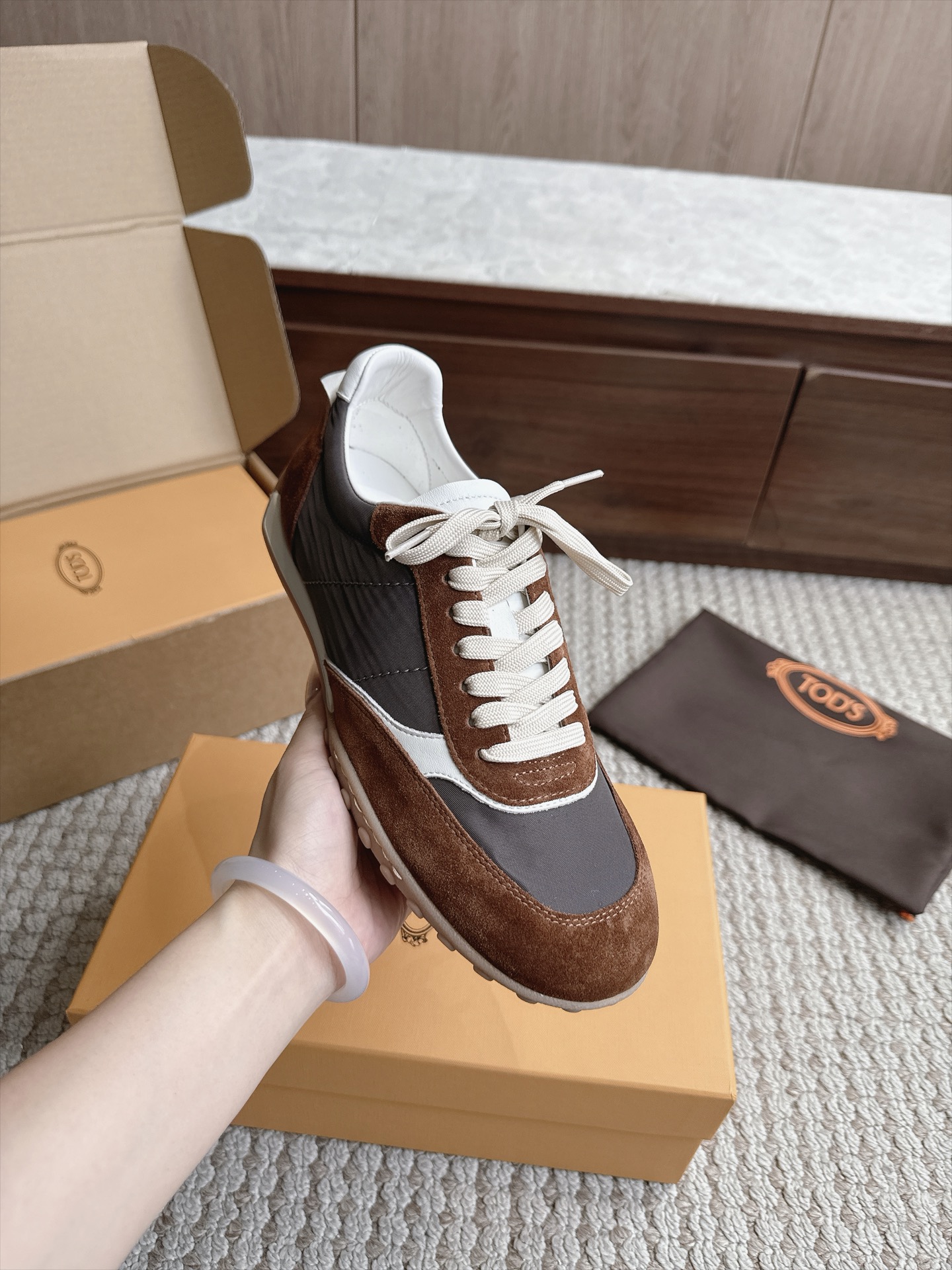 Designer Sneakers