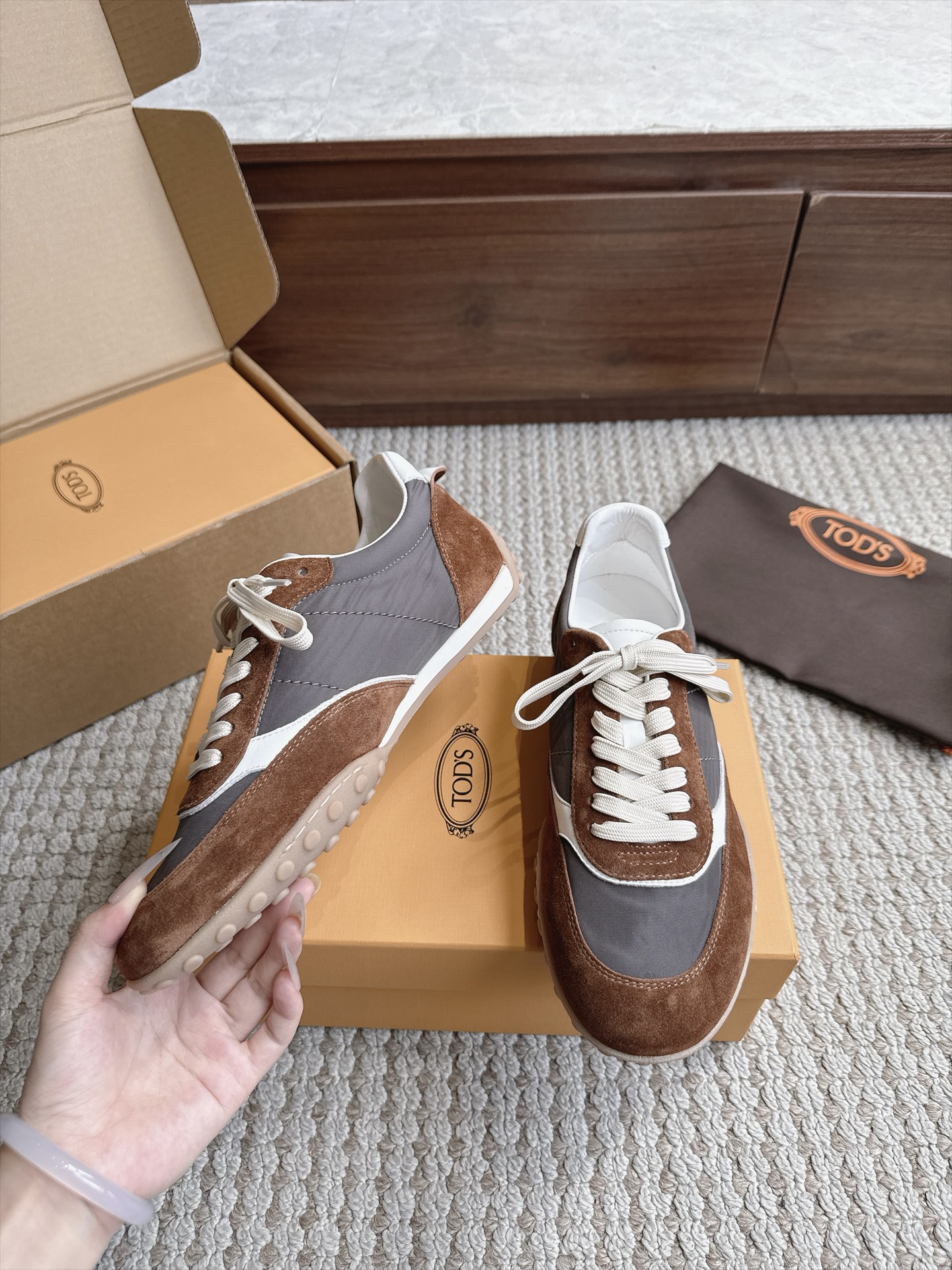 Designer Sneakers