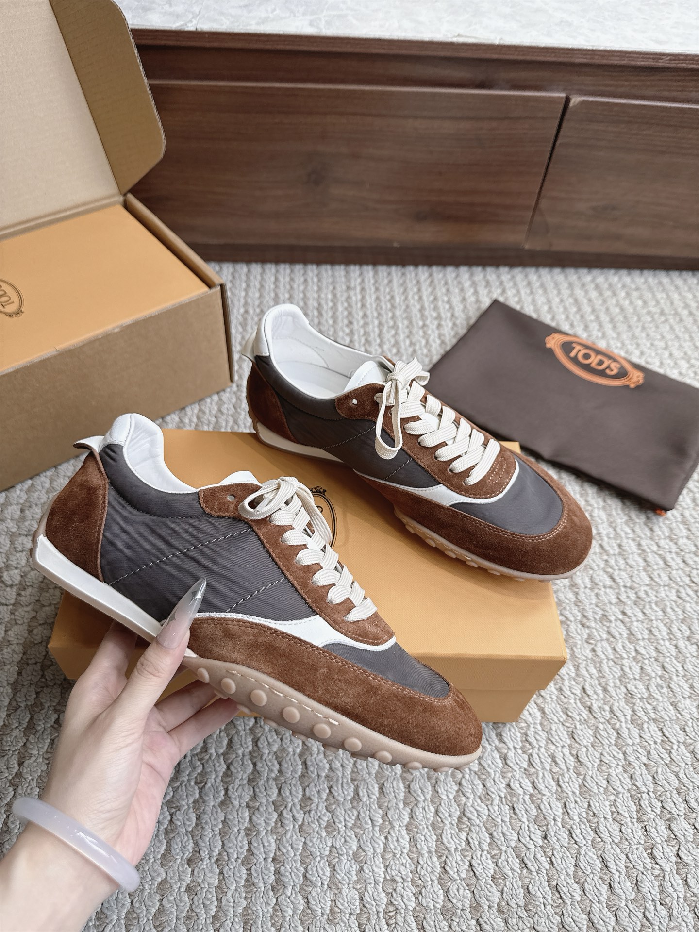 Designer Sneakers