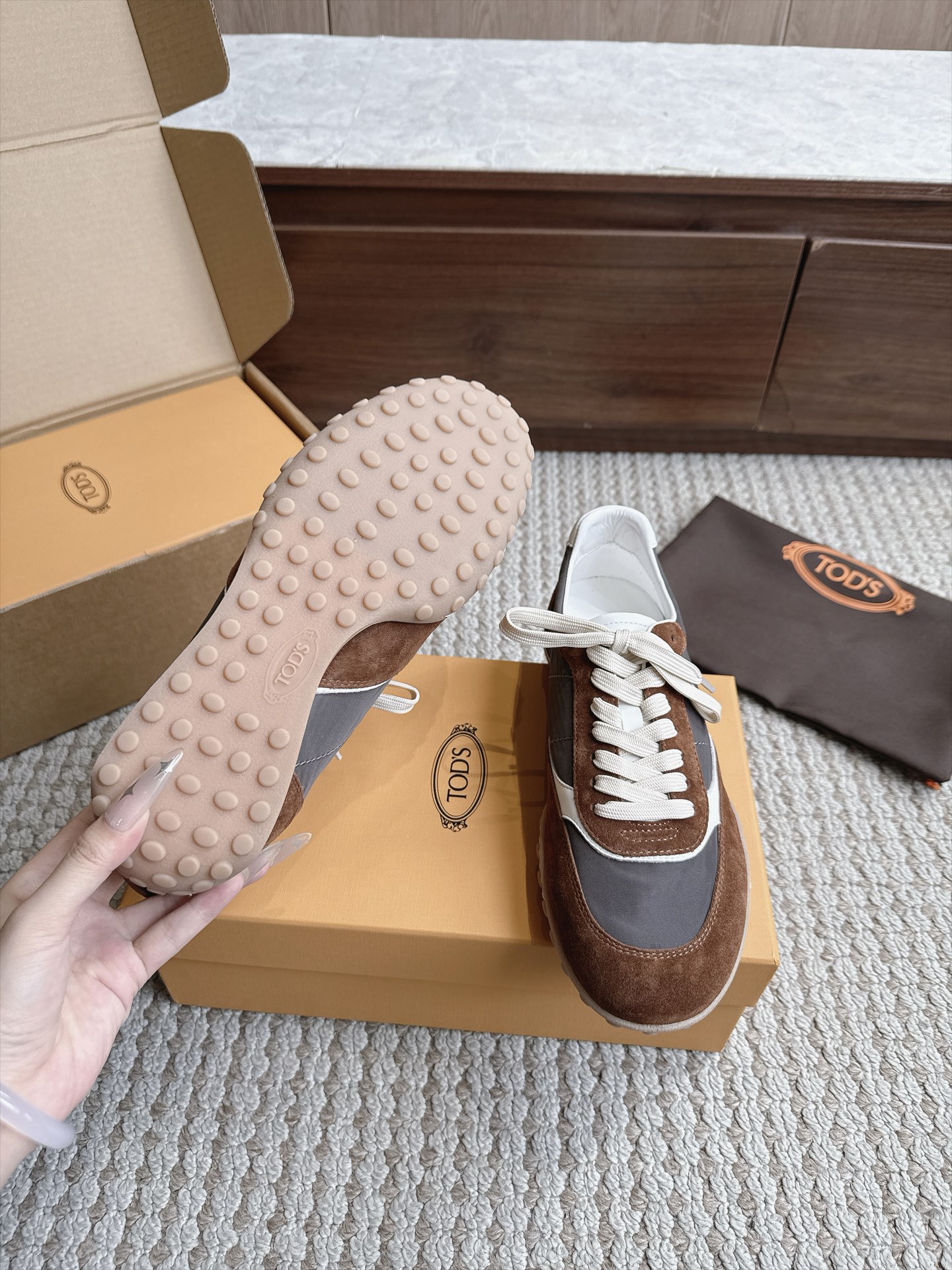 Designer Sneakers
