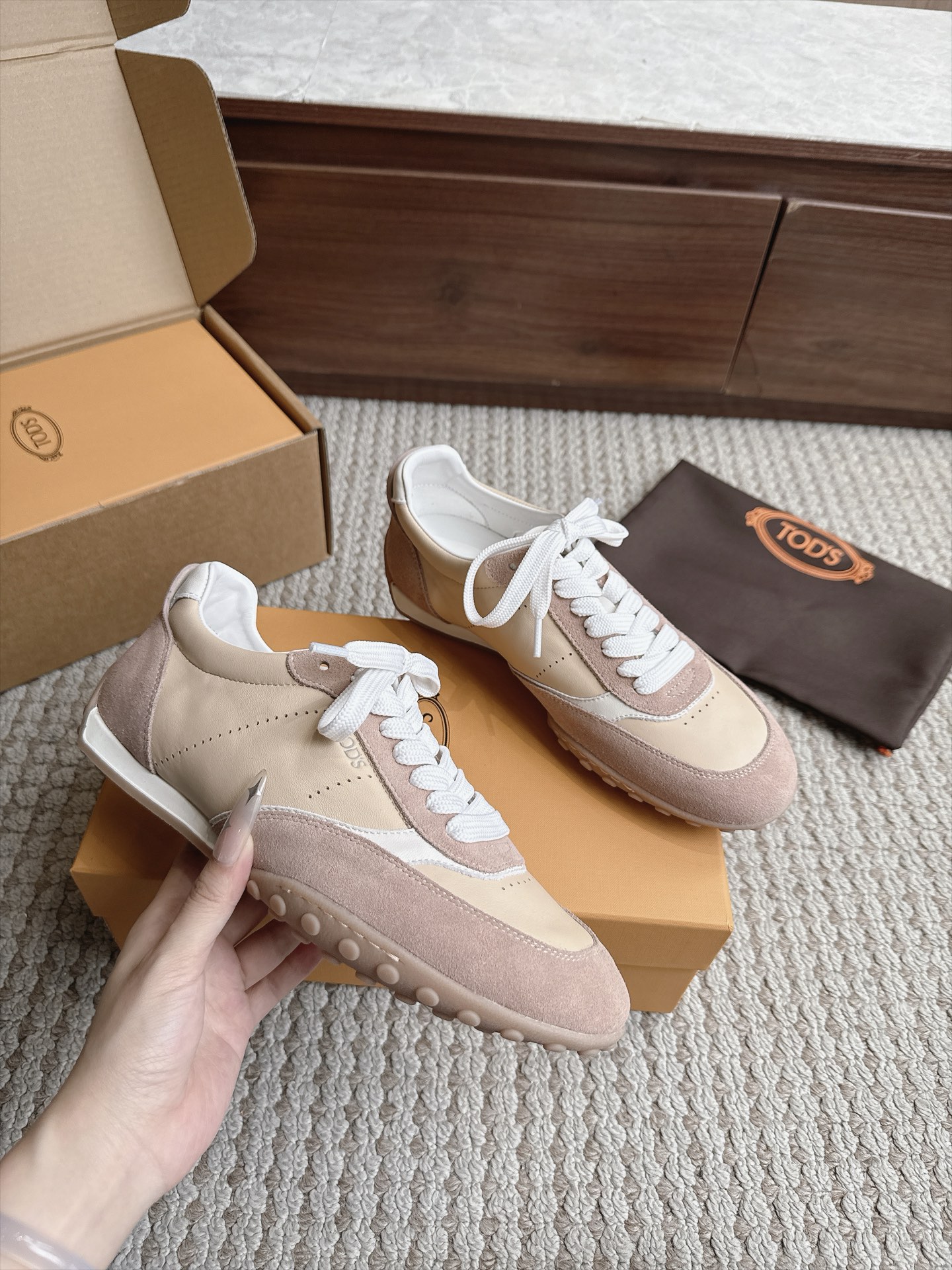 Designer Sneakers