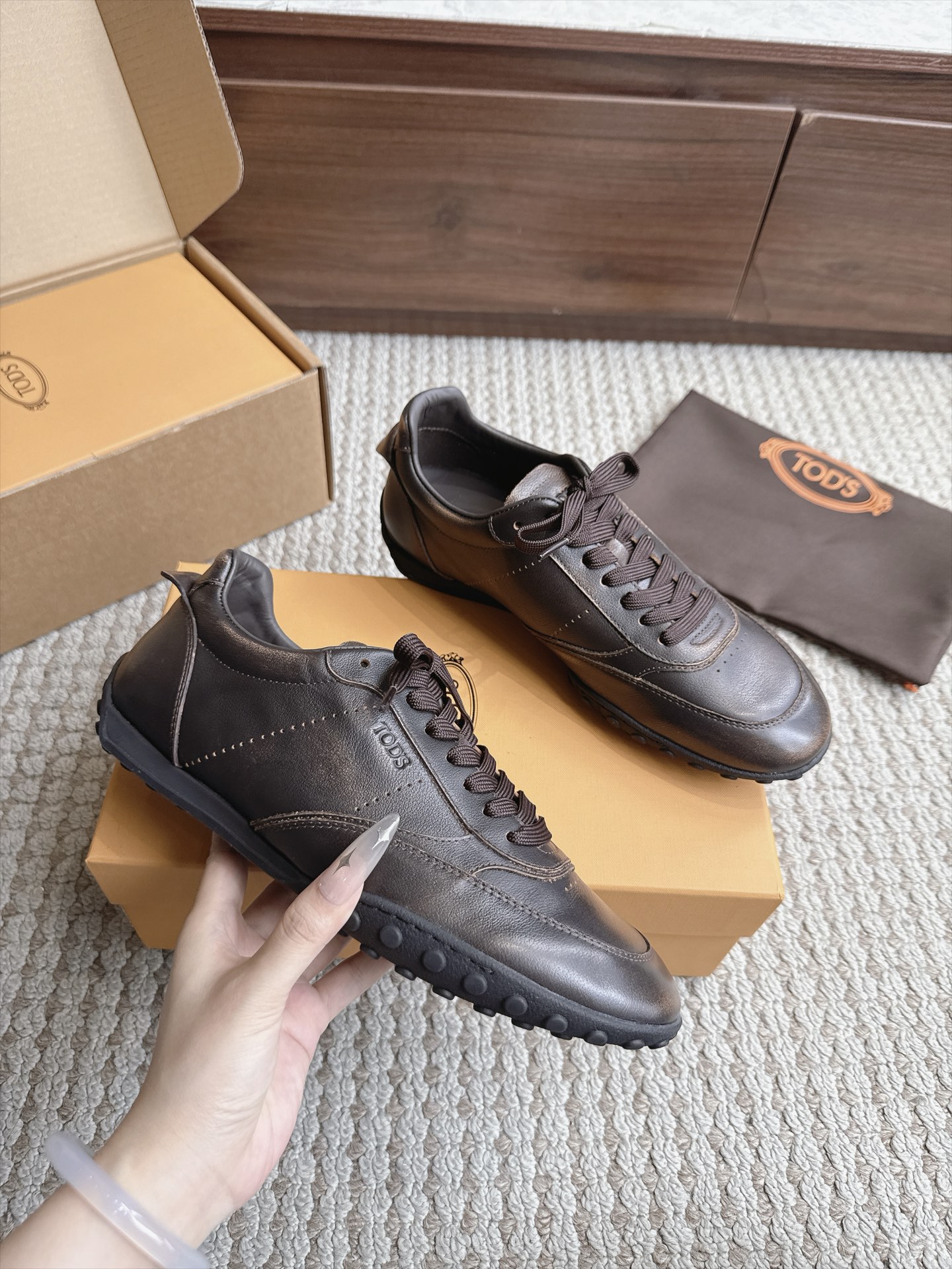 Designer Sneakers