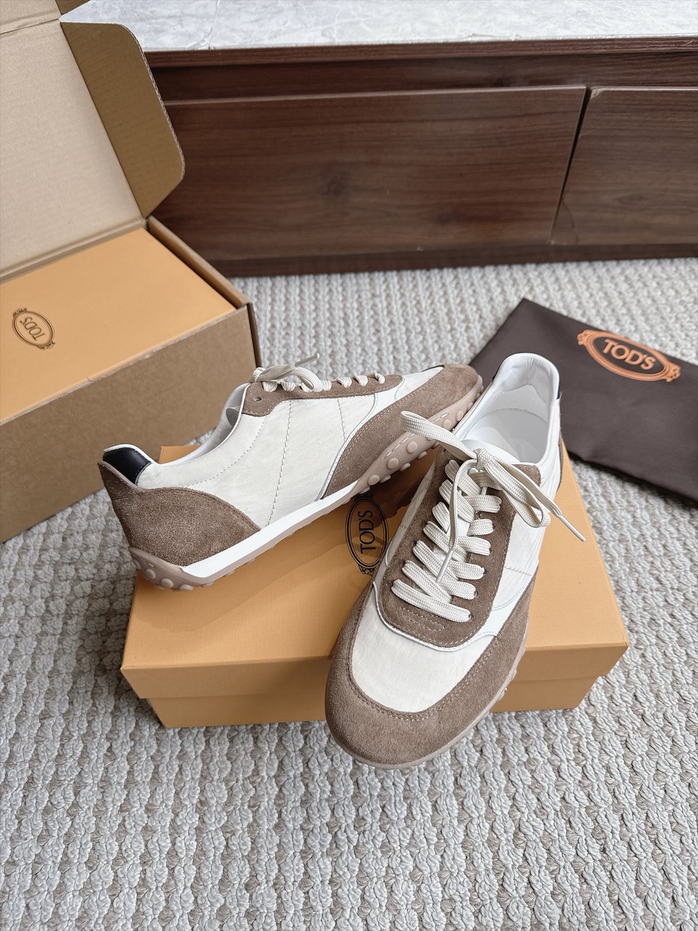 Designer Sneakers