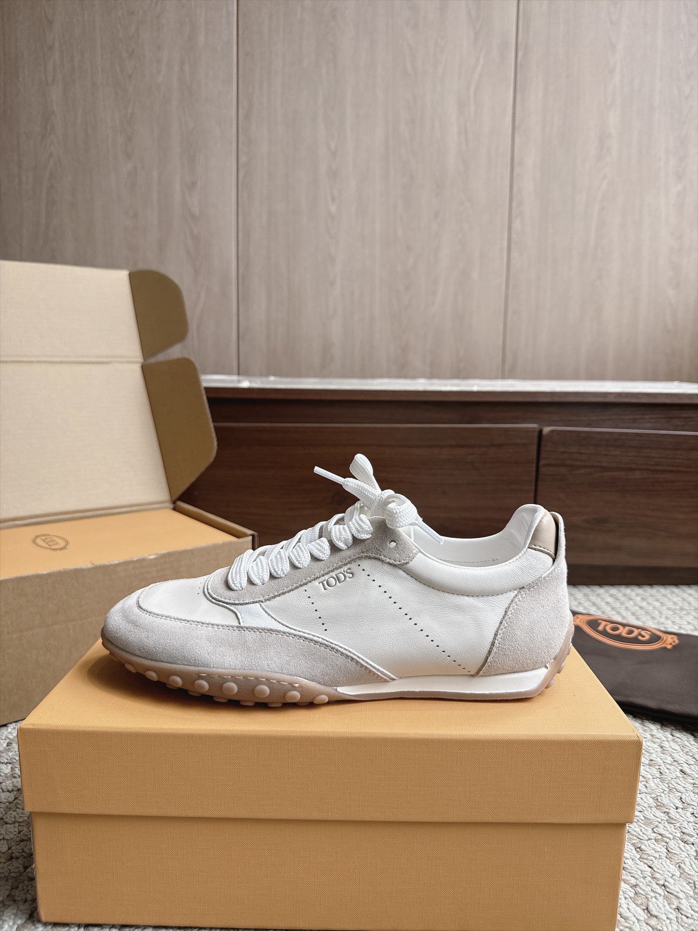 Designer Sneakers