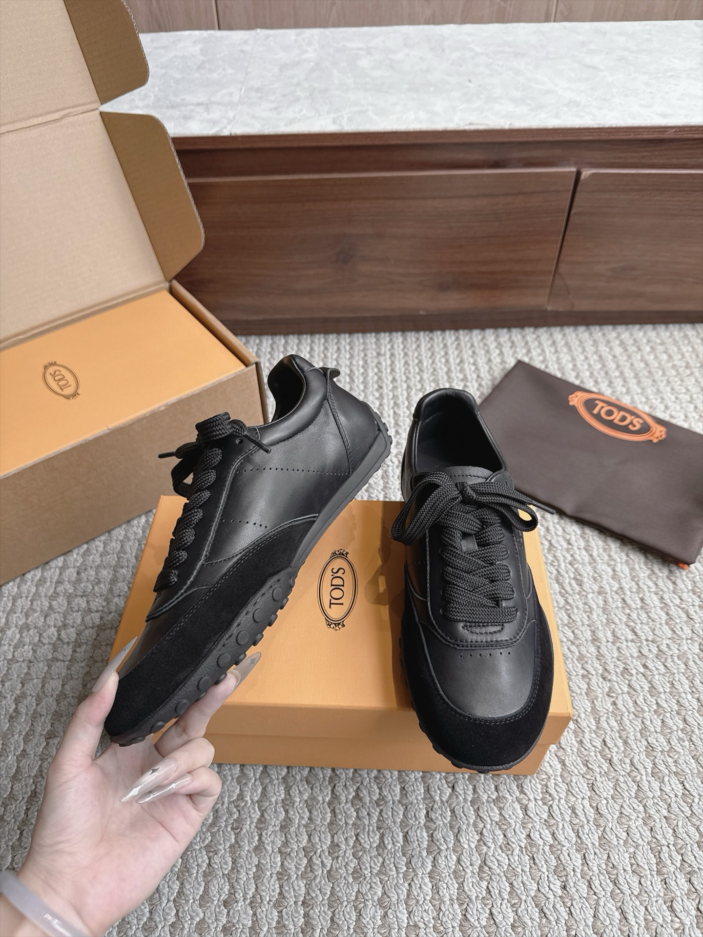 Designer Sneakers