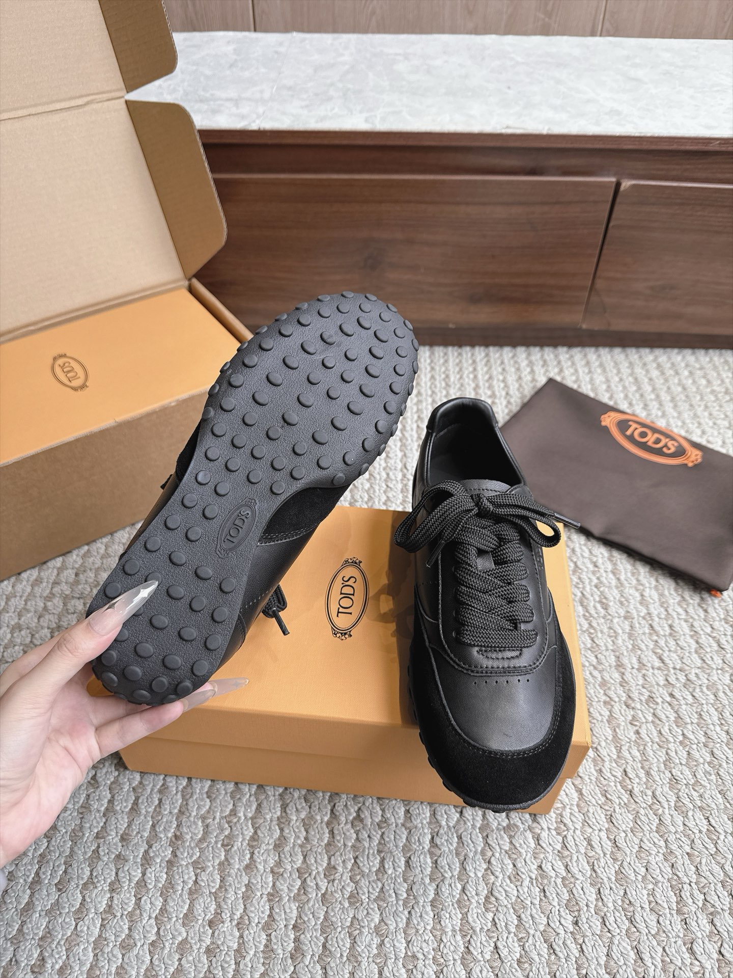 Designer Sneakers