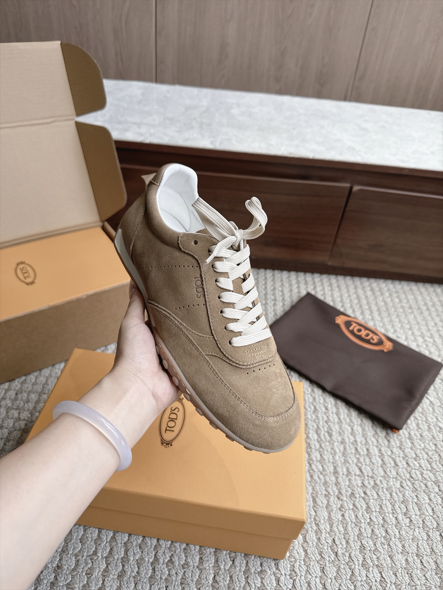 Designer Sneakers