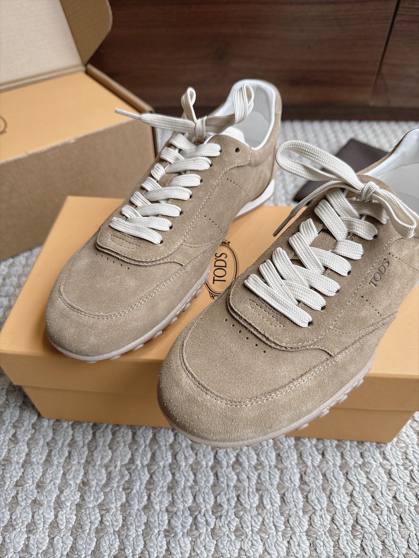 Designer Sneakers