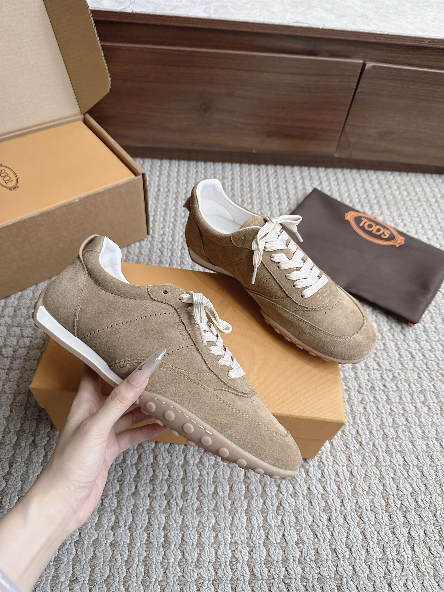 Designer Sneakers
