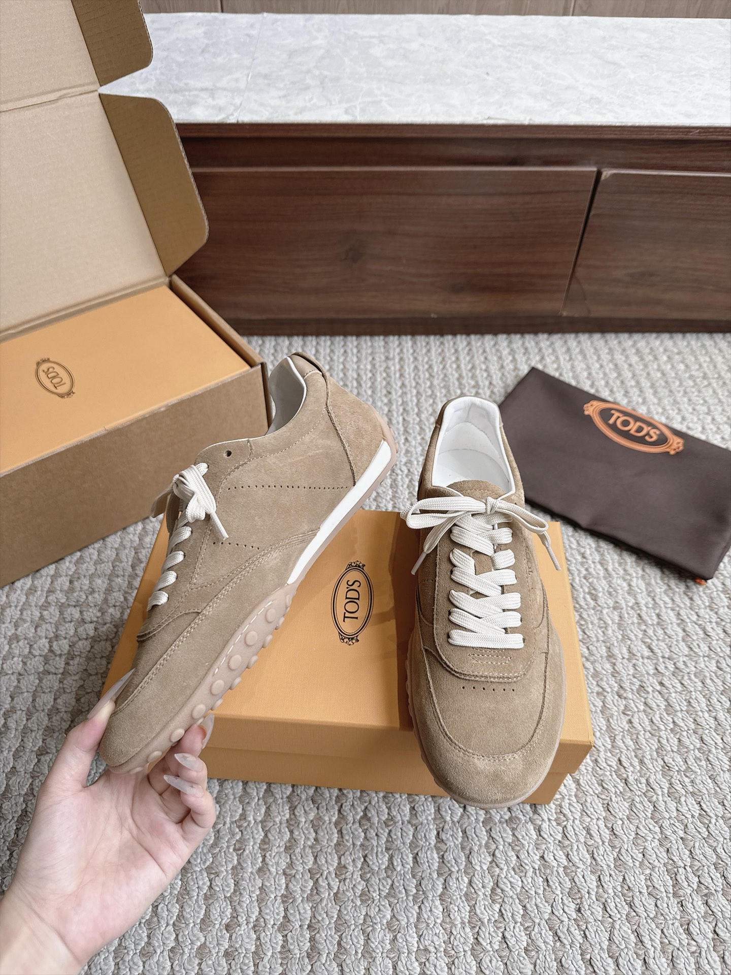 Designer Sneakers