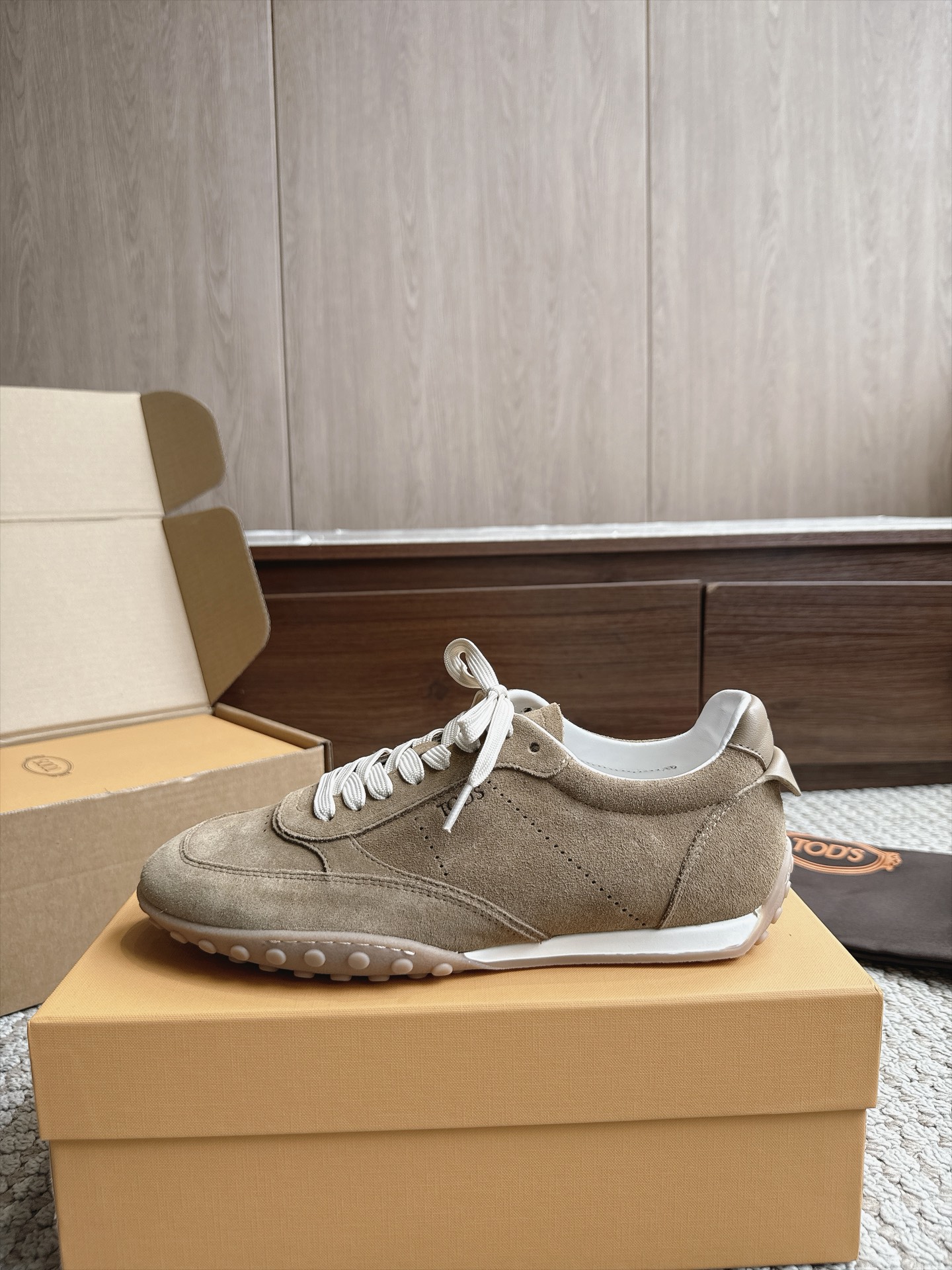 Designer Sneakers