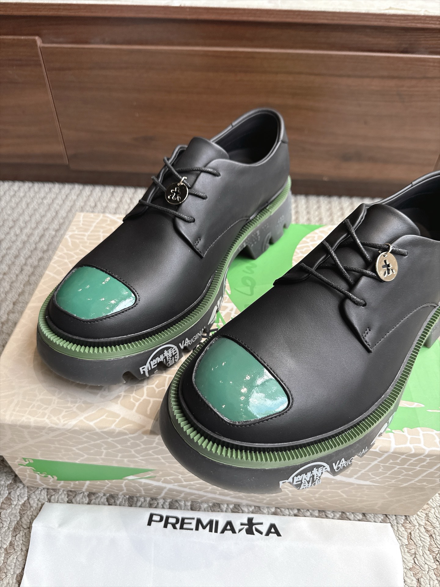 Designer Women Shoes