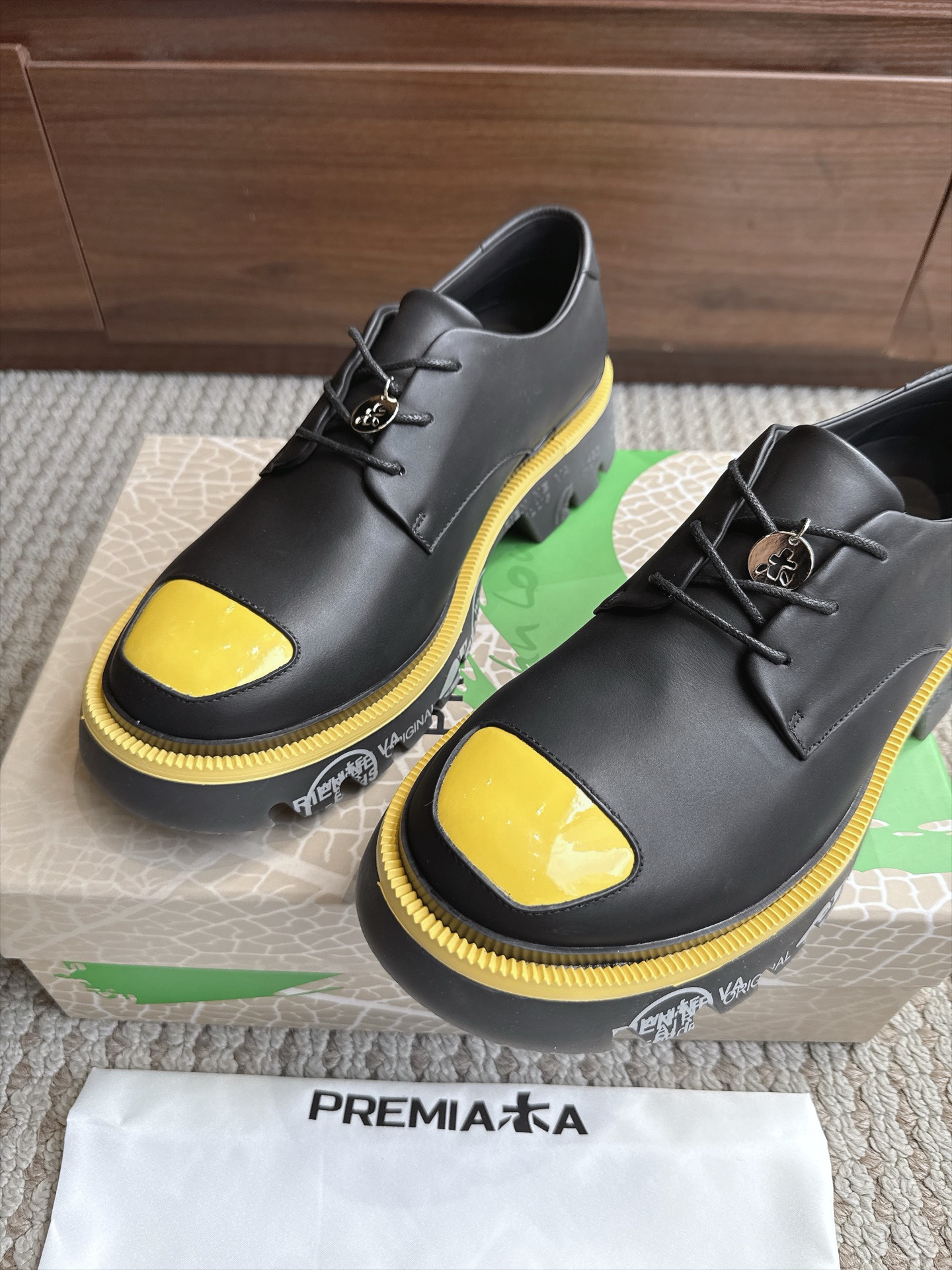 Designer Women Shoes