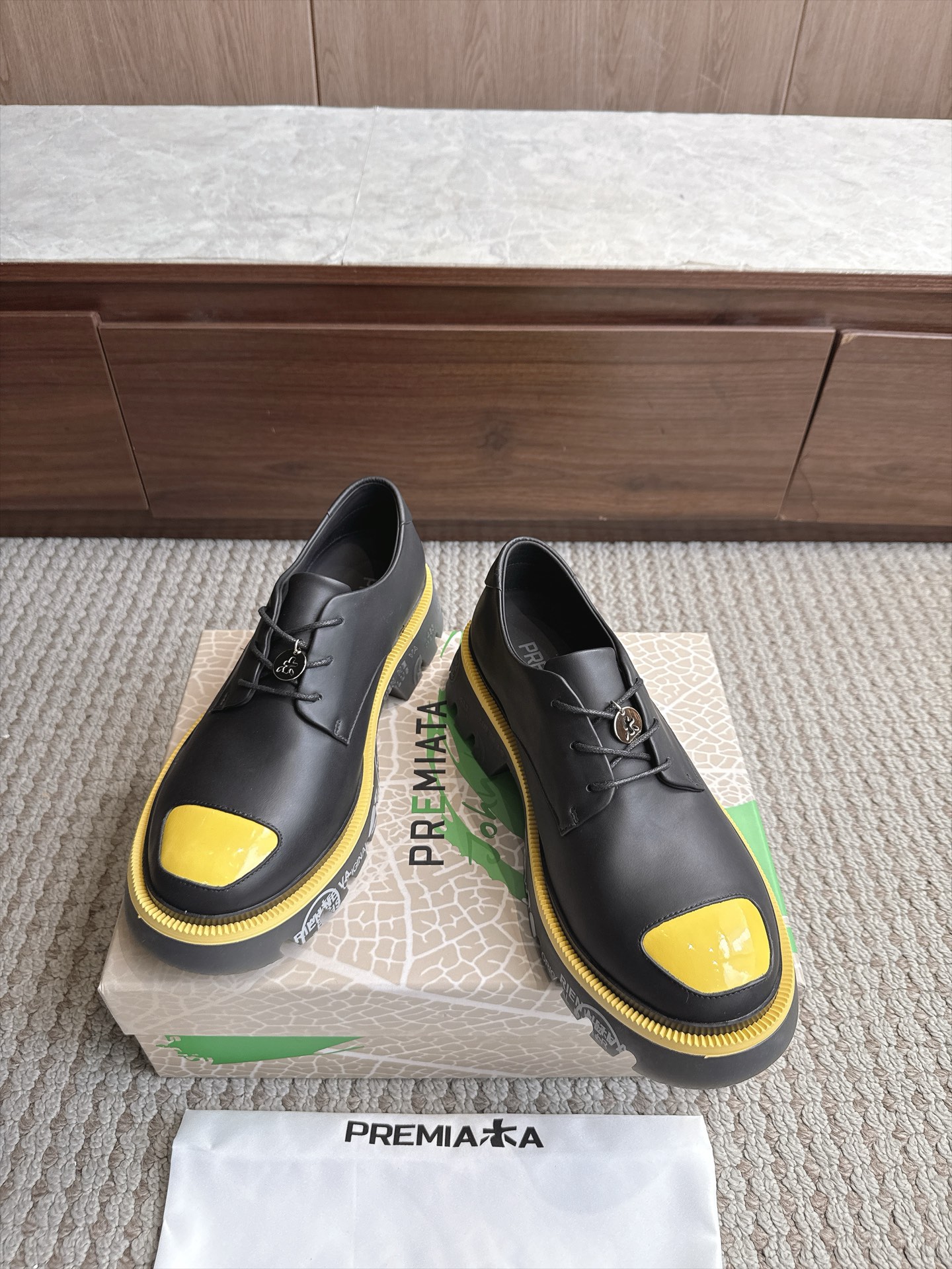Designer Women Shoes