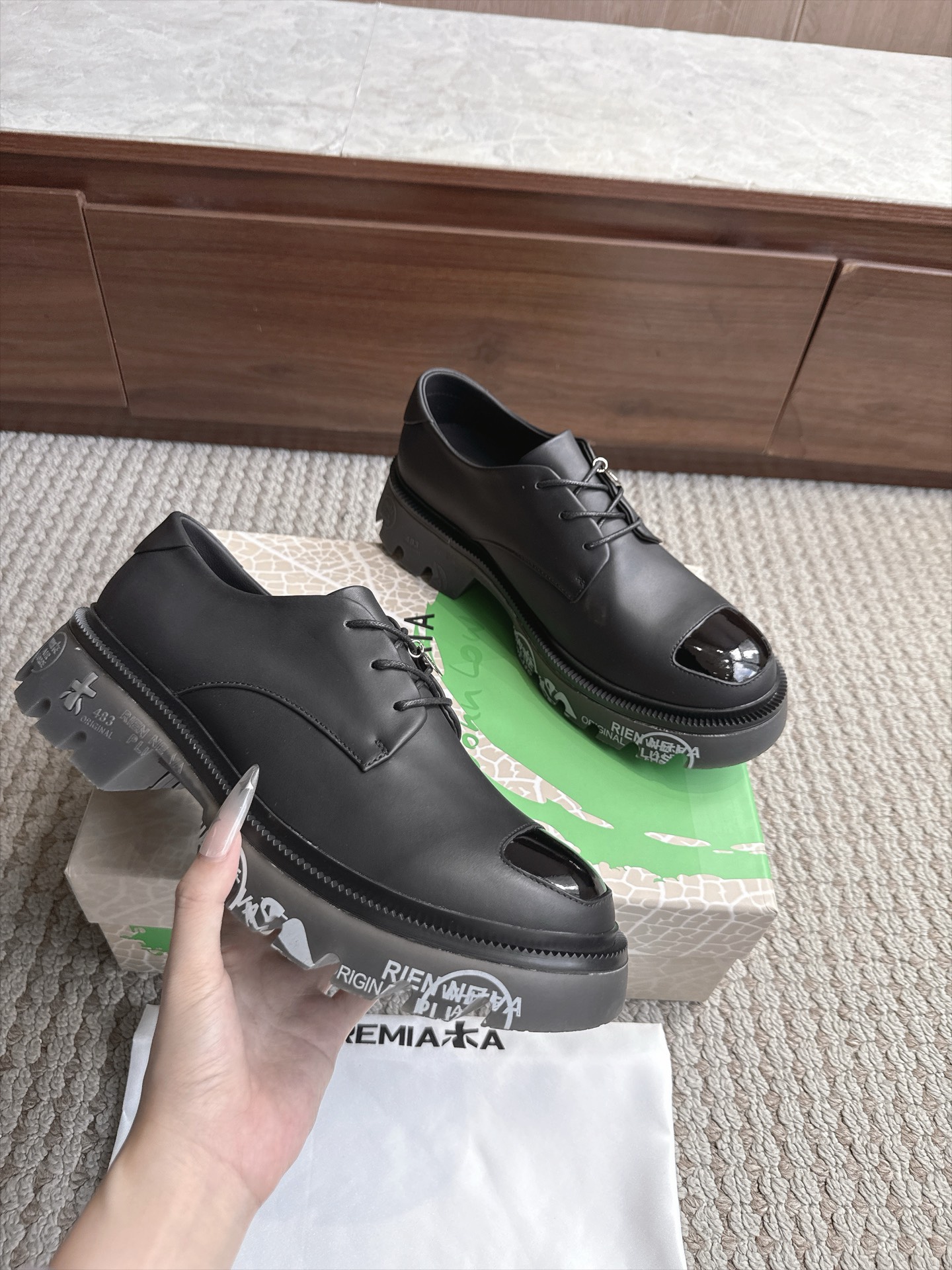 Designer Women Shoes