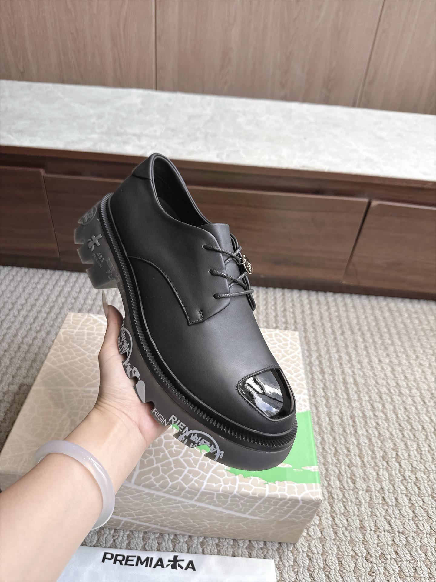 Designer Women Shoes