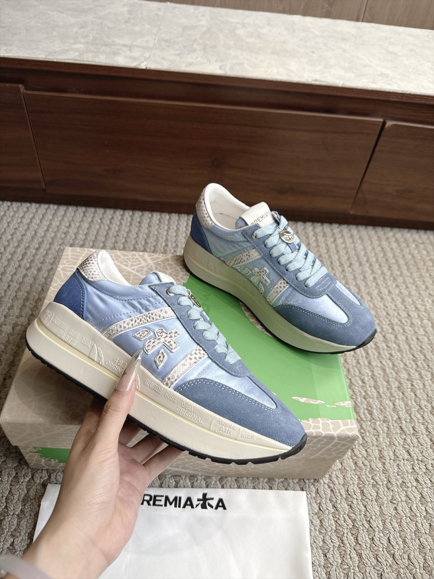 Designer Women Shoes