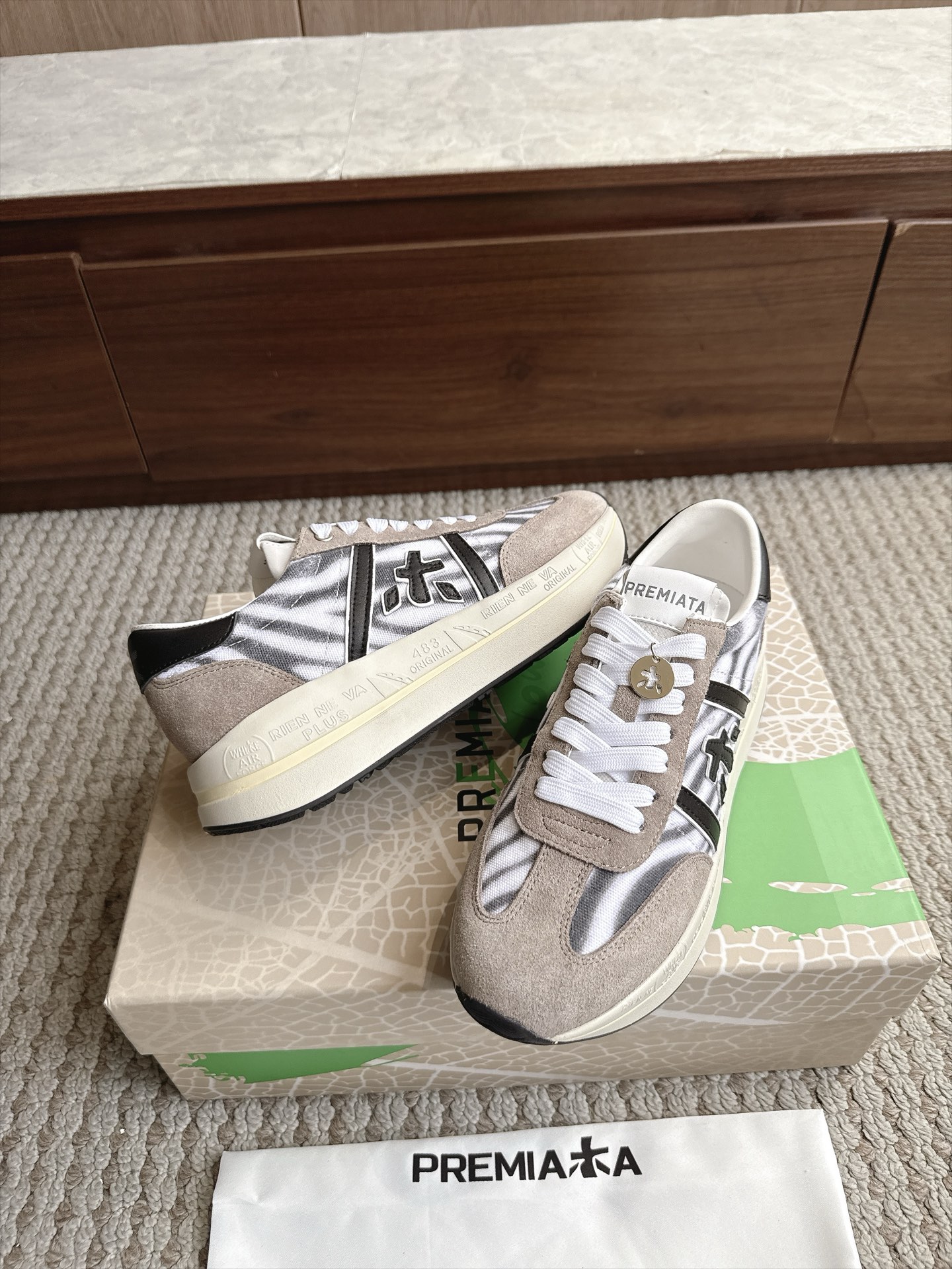 Designer Women Shoes
