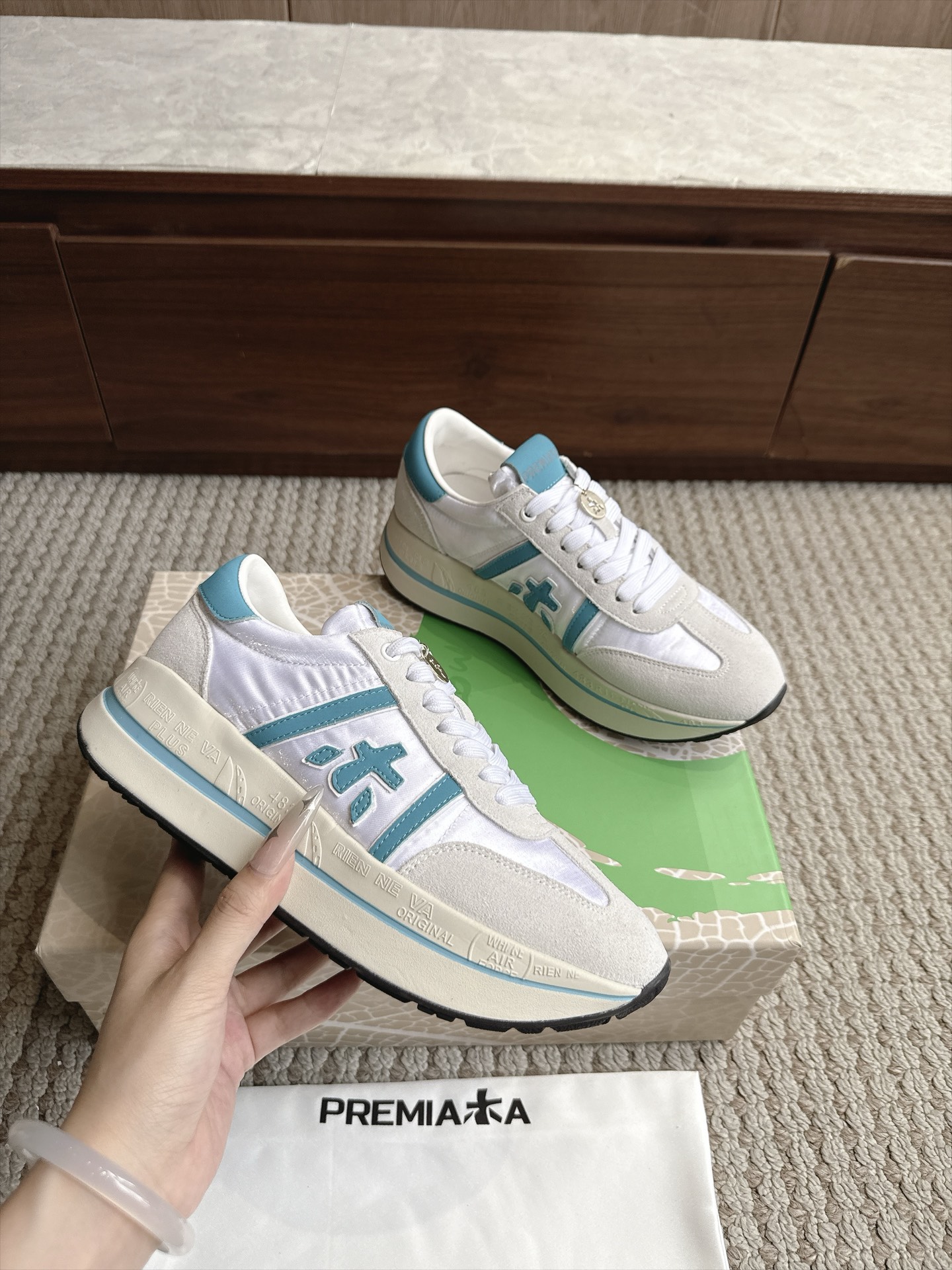 Designer Women Shoes