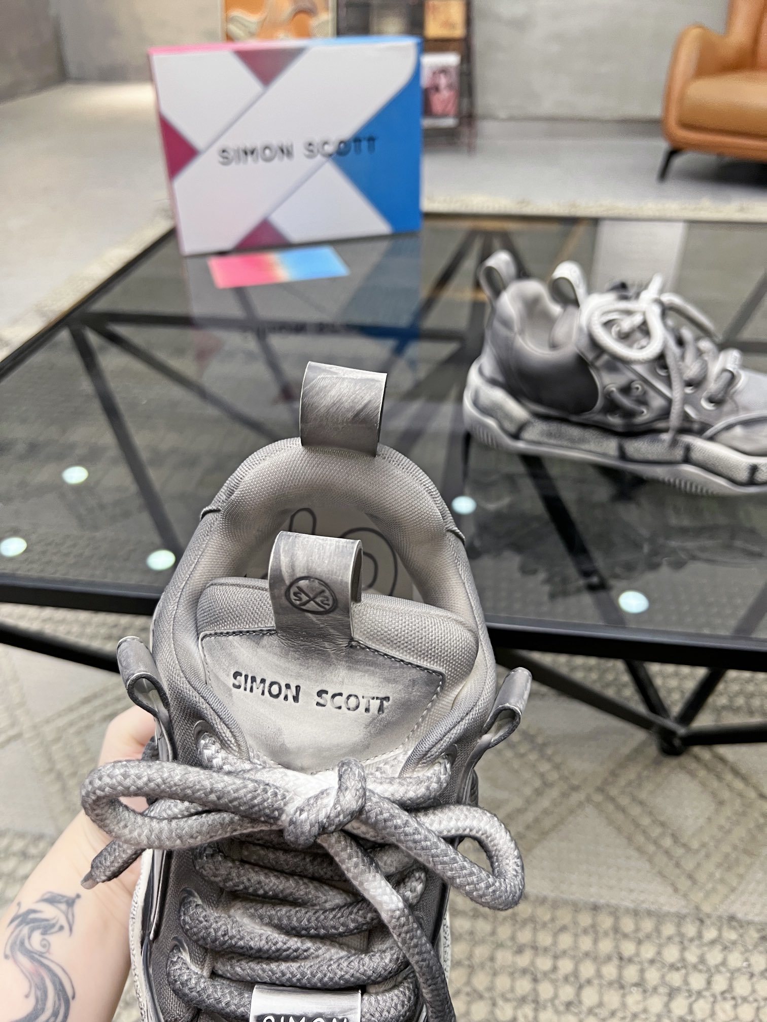 S顶级代购西炸街情侣款官网新品原单货专柜同步鞋面意大利进口牛皮搭配布面料潮达人爆款版面舒适大方透气内里舒