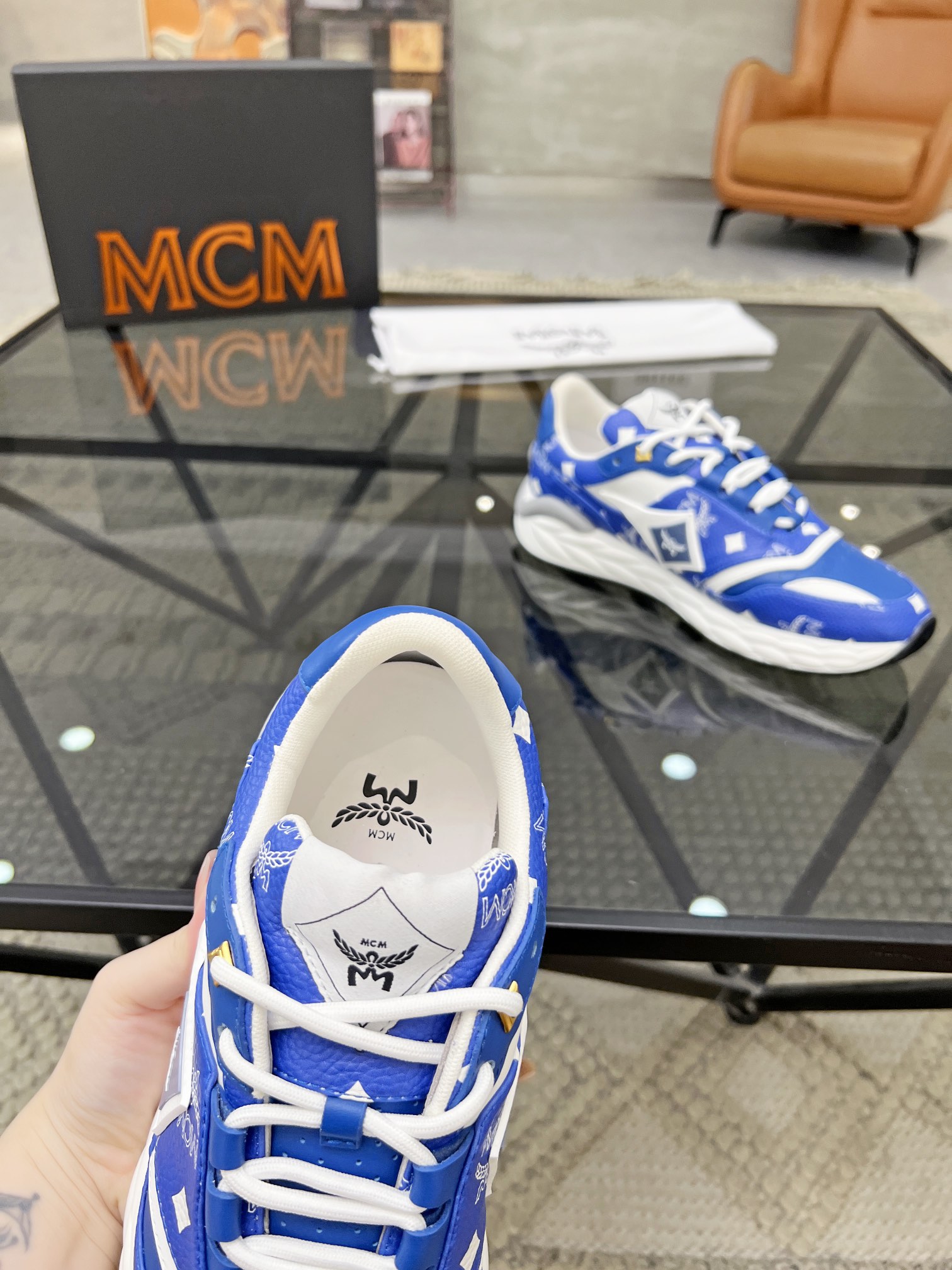 M顶级代购C炸街男神爆款运动板鞋专柜同步鞋面意大利进口牛皮面料高品质拼接复杂工艺品进口透气网布内里垫鞋底
