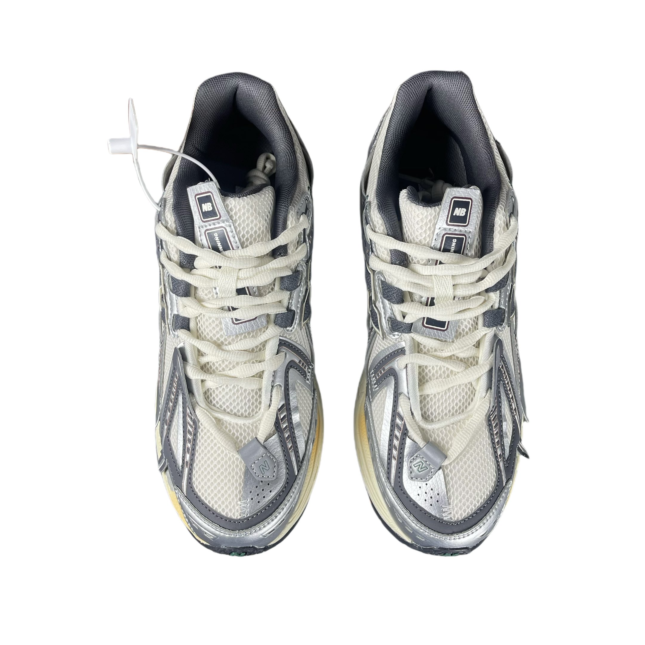 P220全新C版New Balance NB新百伦系列复古老爹风休闲运动慢跑鞋 M1906AD