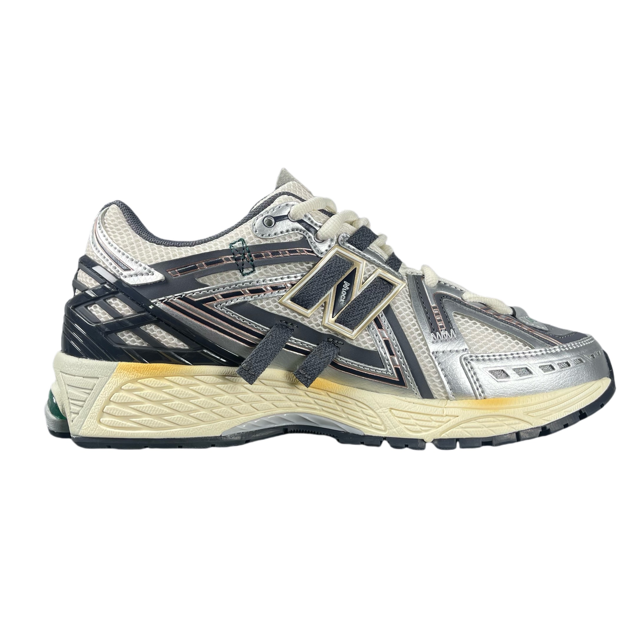 P220全新C版New Balance NB新百伦系列复古老爹风休闲运动慢跑鞋 M1906AD