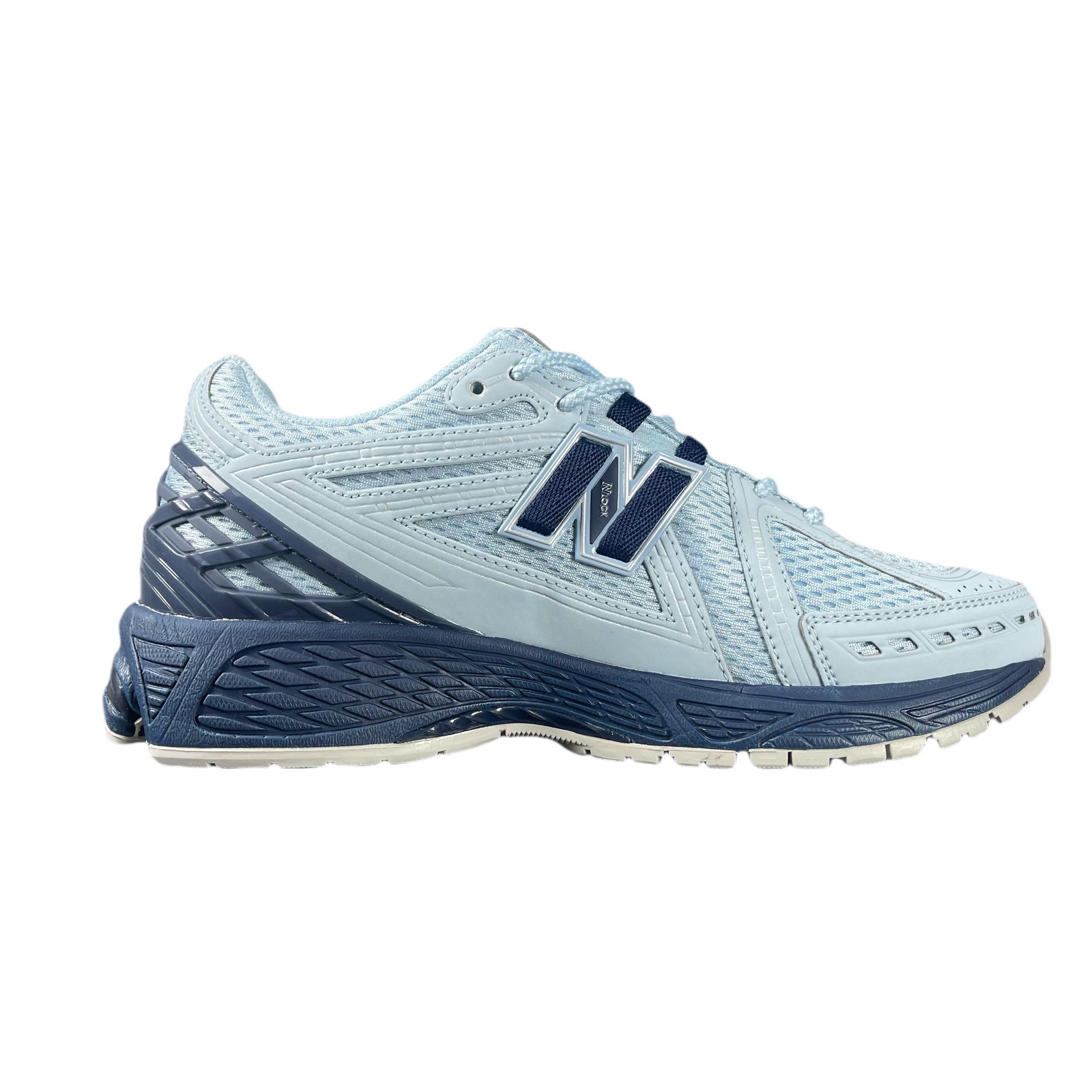少量补货P220New Balance NB新百伦系列复古老爹风休闲运动慢跑鞋   M1906CDA