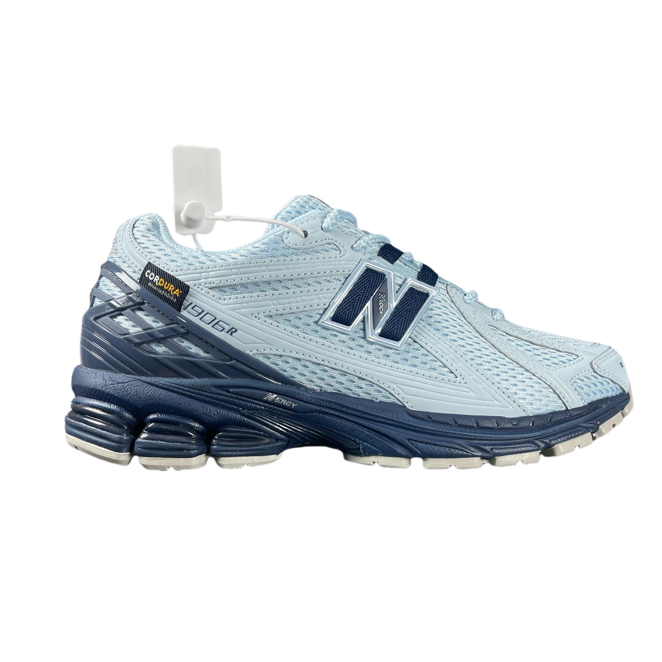 少量补货P220New Balance NB新百伦系列复古老爹风休闲运动慢跑鞋   M1906CDA