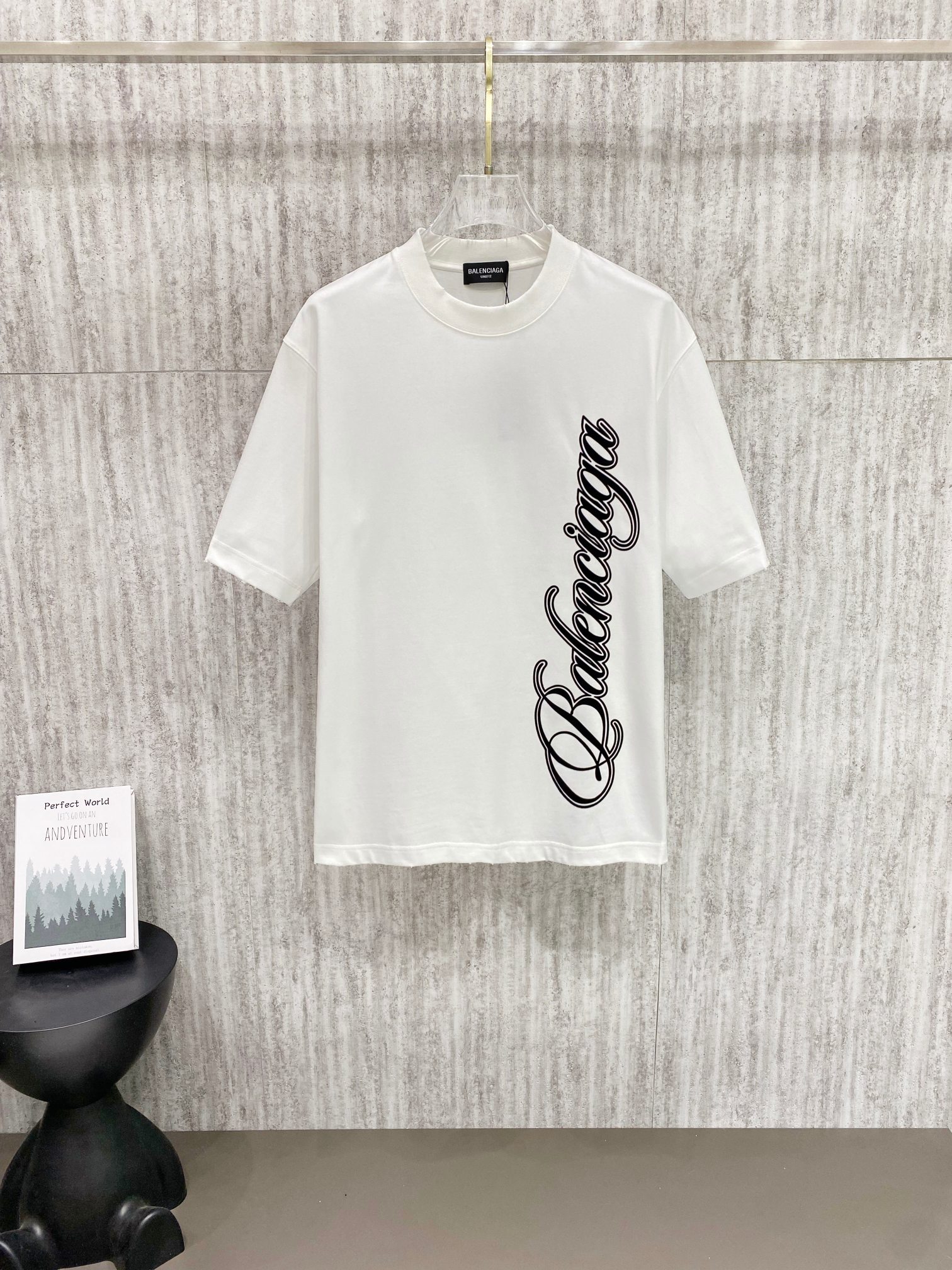 P95 Balenciaga 2026ss, pesado 350 gramos, diseño de logo, proceso de alta precisión, algodón de doble hilo de 32 cabos,…