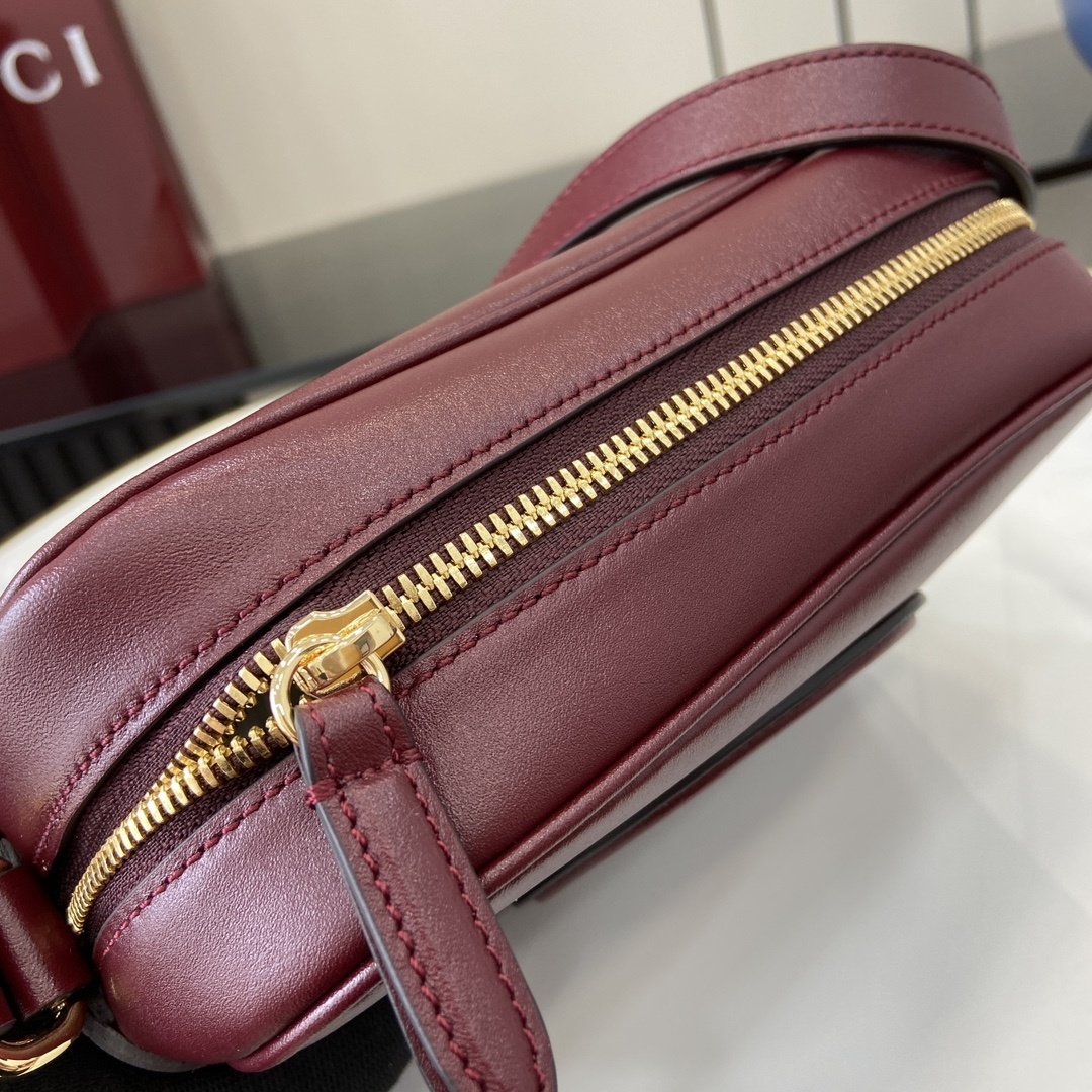 配全套原厂绿盒包装新品GucciBlondie系列迷你肩背包GucciBlondie系列全新手袋饰有在2