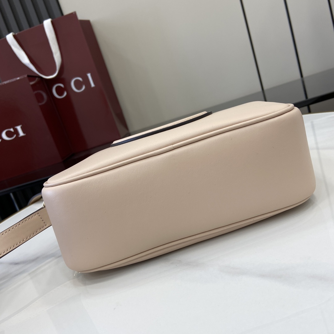 配全套原厂绿盒包装新品GucciBlondie系列迷你肩背包GucciBlondie系列全新手袋饰有在2
