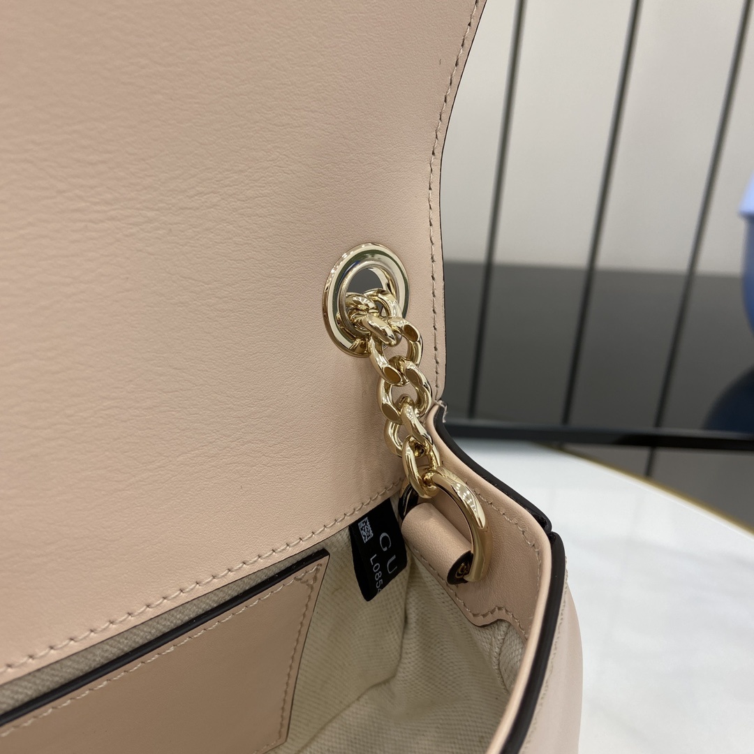 配全套原厂绿盒包装GGGucciBlondie系列迷你肩背包GucciBlondie系列全新手袋饰有在2