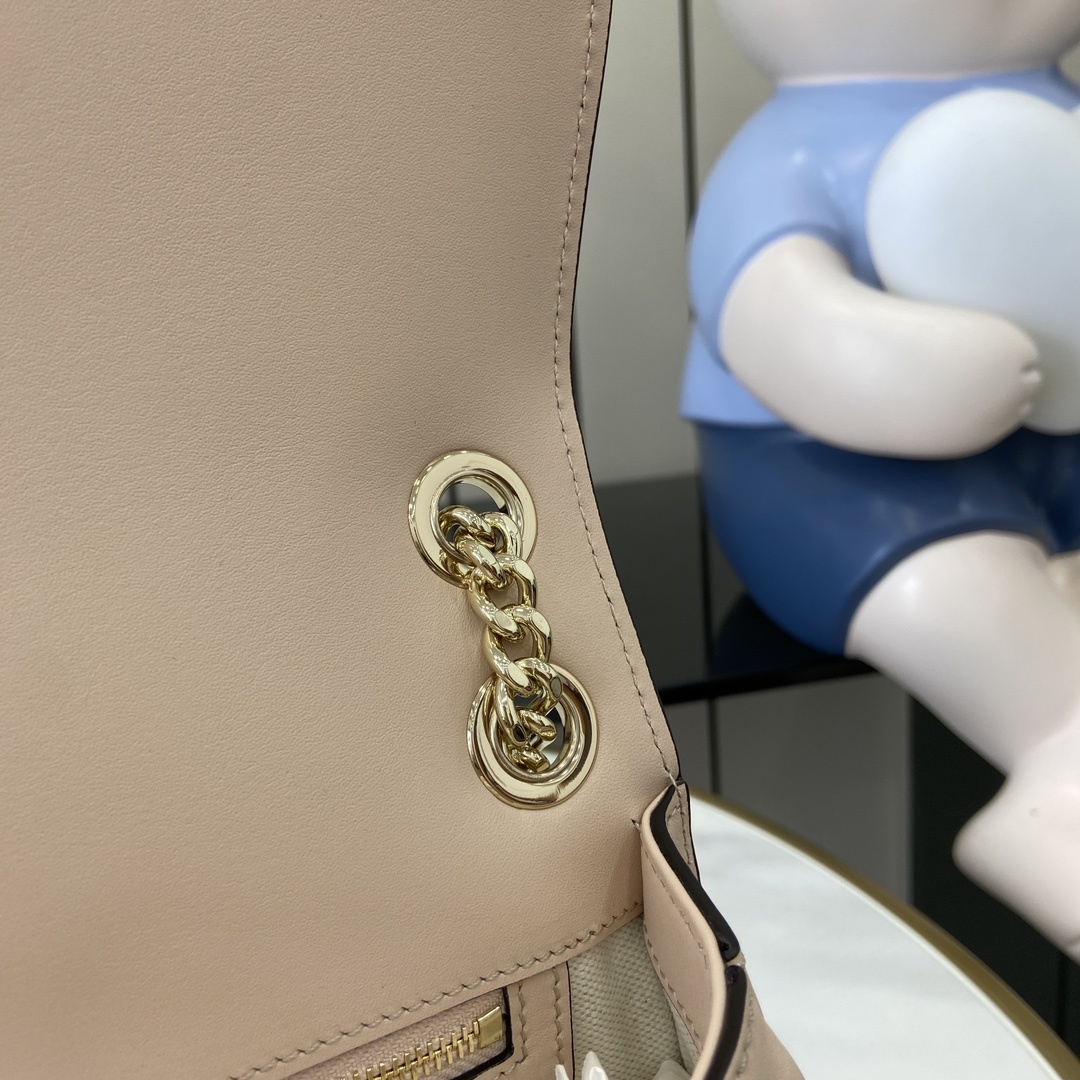 配全套原厂绿盒包装GGGucciBlondie系列小号肩背包GucciBlondie系列全新手袋饰有在2