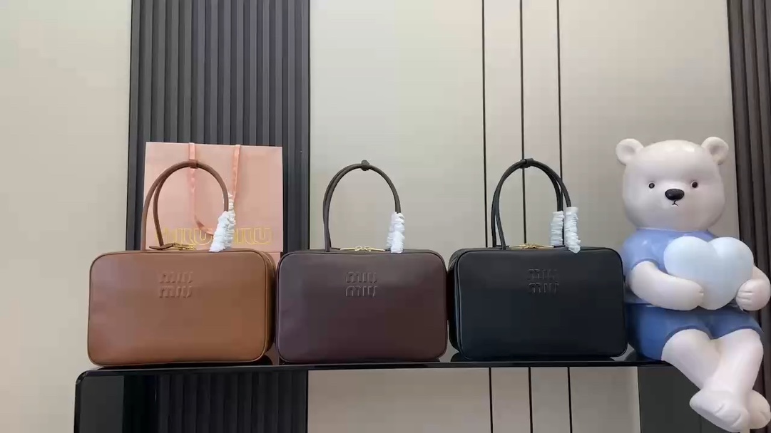 Where to find the Best Replicas
 MiuMiu Bags Handbags Briefcase