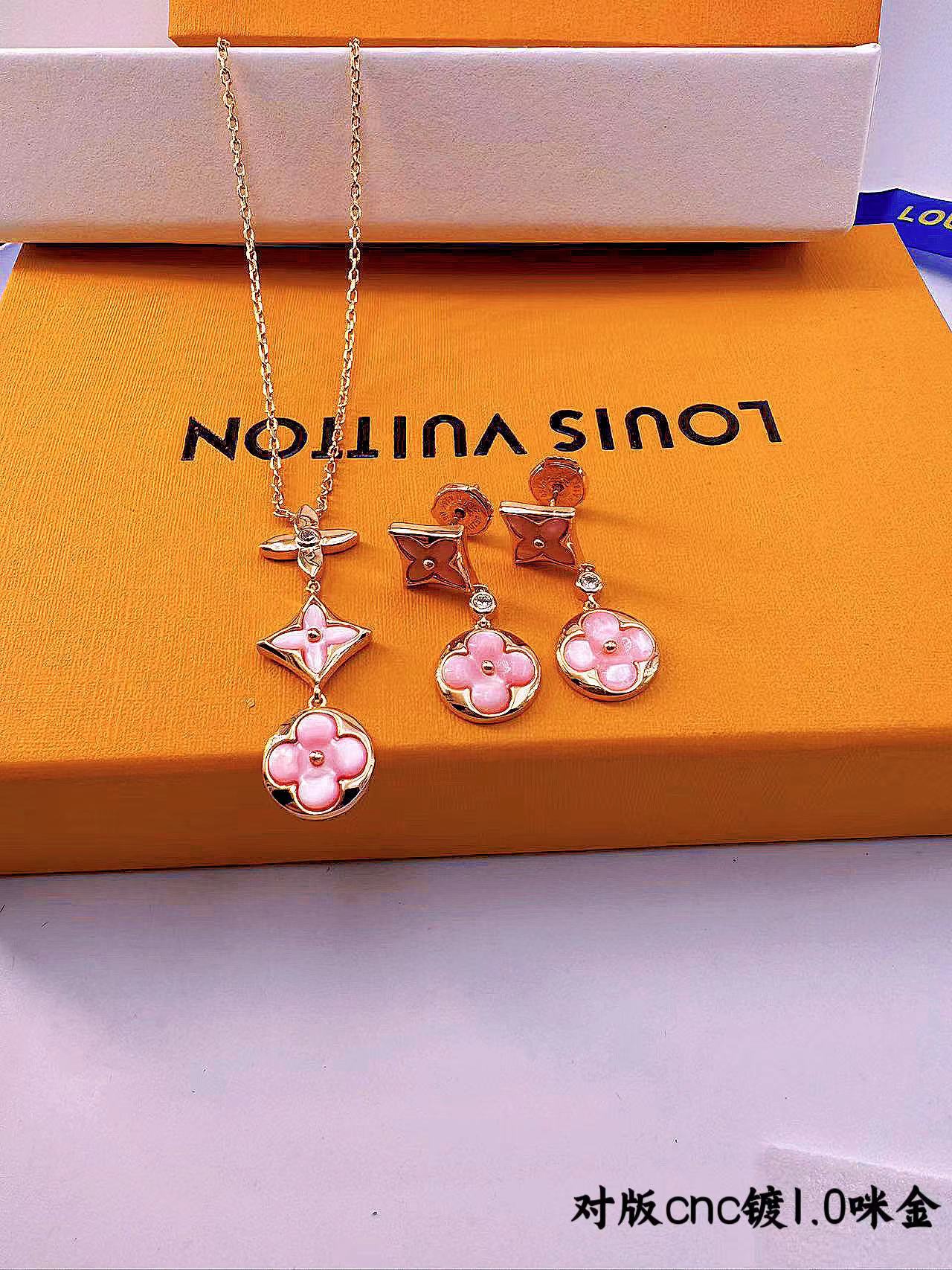 Louis Vuitton Jewelry Earring Necklaces & Pendants Pink Rose Gold White Fashion
