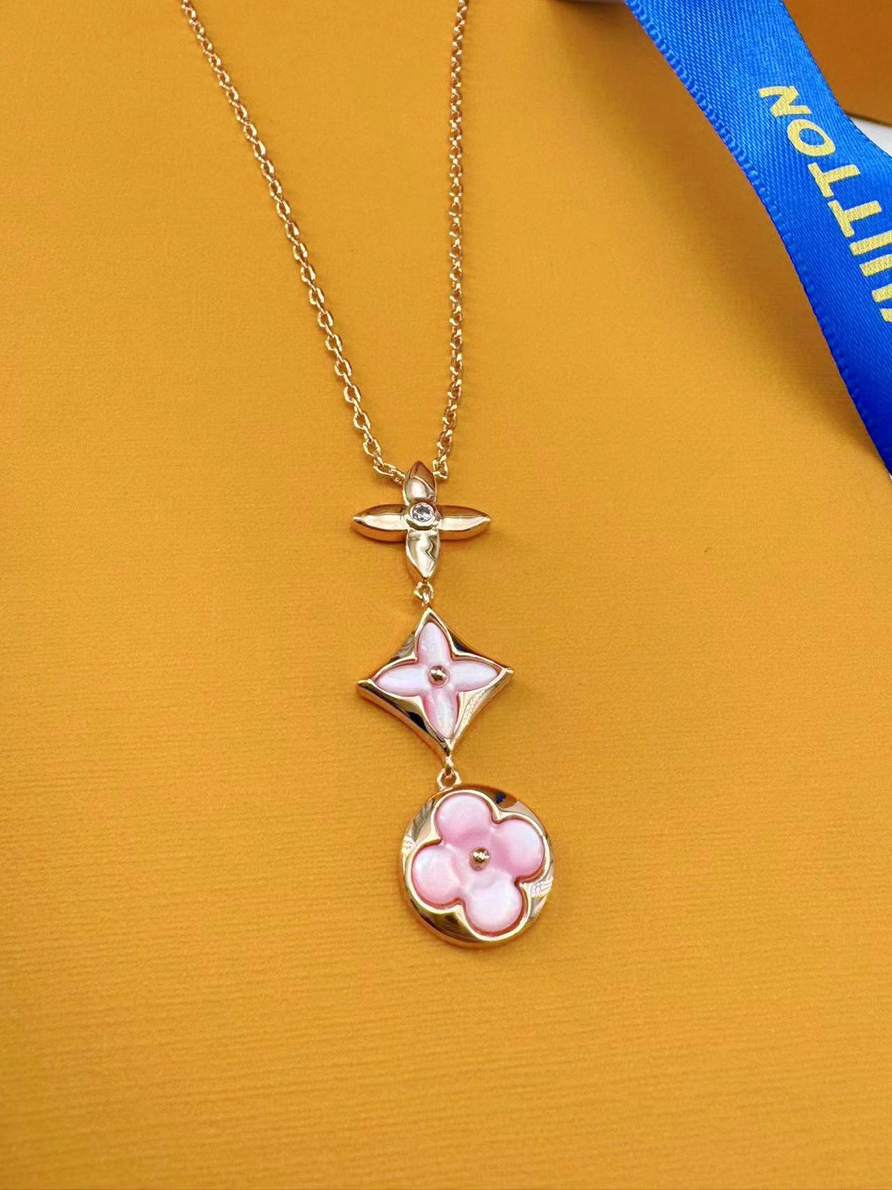 Louis Vuitton Jewelry Necklaces & Pendants Pink Rose Gold White Fashion