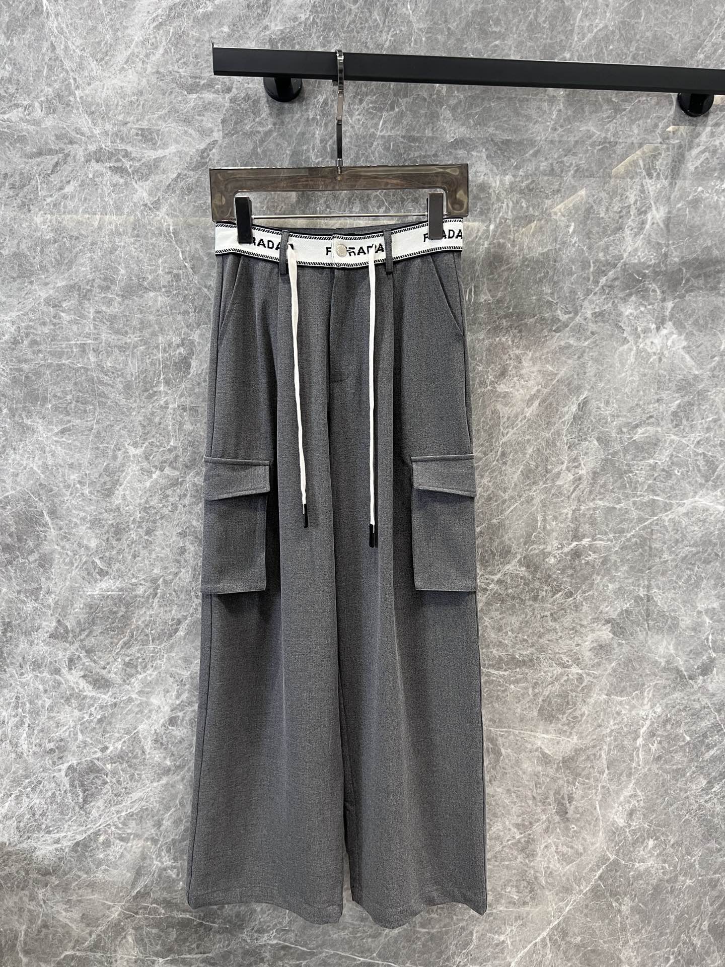 Prada Clothing Pants & Trousers Fall Collection Vintage Cropped