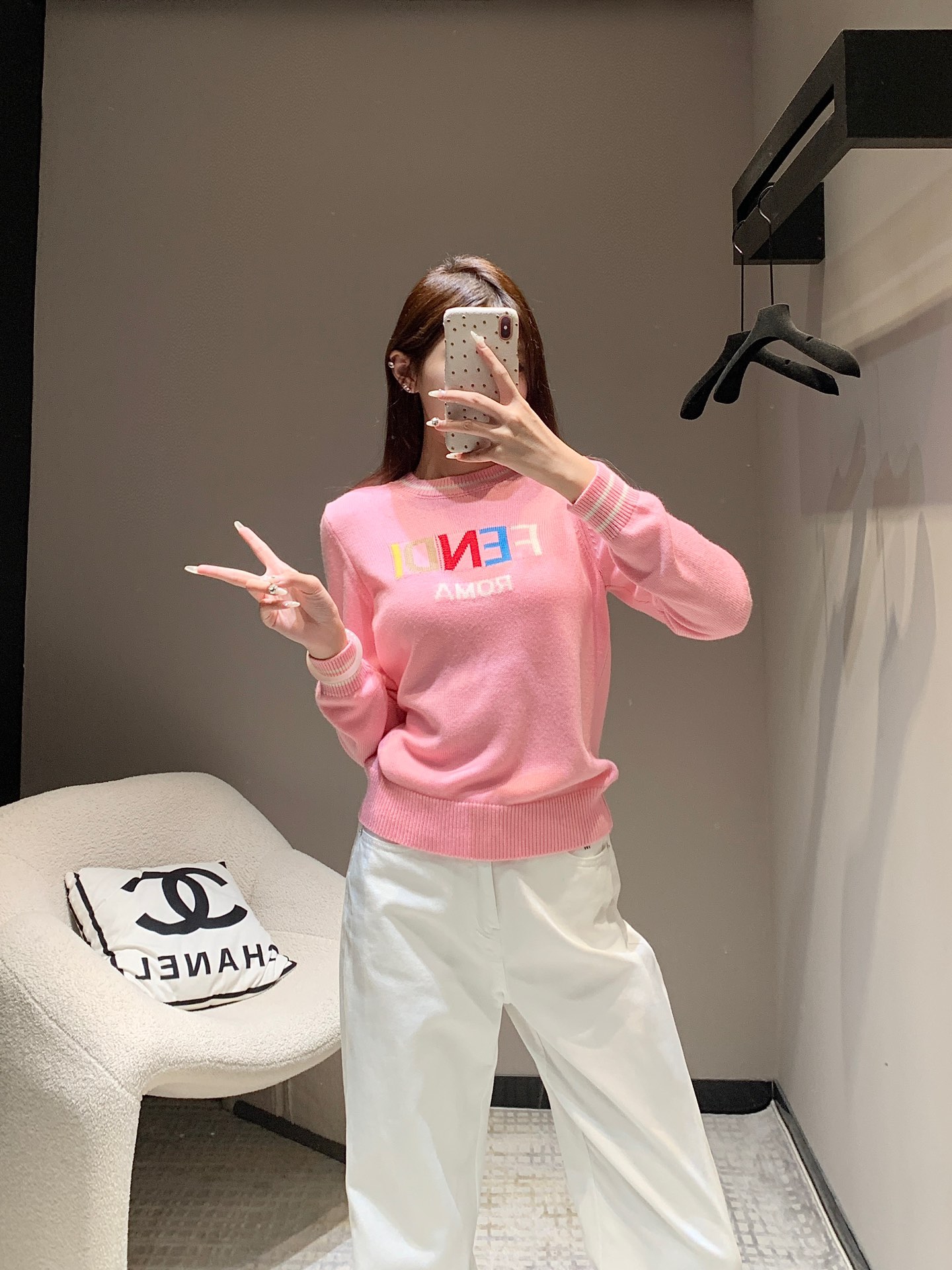 Fendi Shop
 Clothing Knit Sweater Sweatshirts Shop the Best High Quality
 Pink Knitting Wool Fall Collection