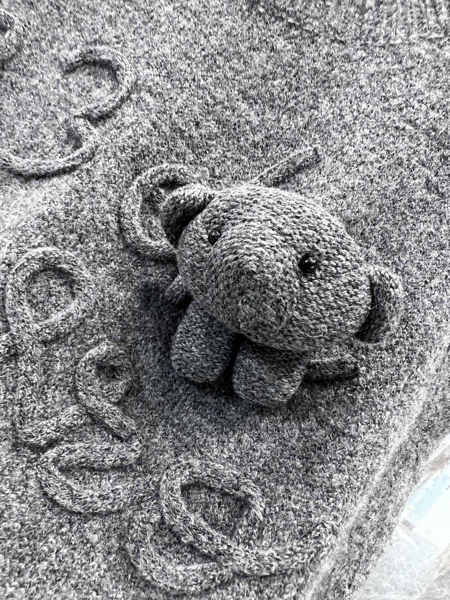 New Autumn Winter Women’s Doll-Lined Vest: High-Quality, Stylish, Custom-Made Fabric in S/M/L Sizes - 图片 5