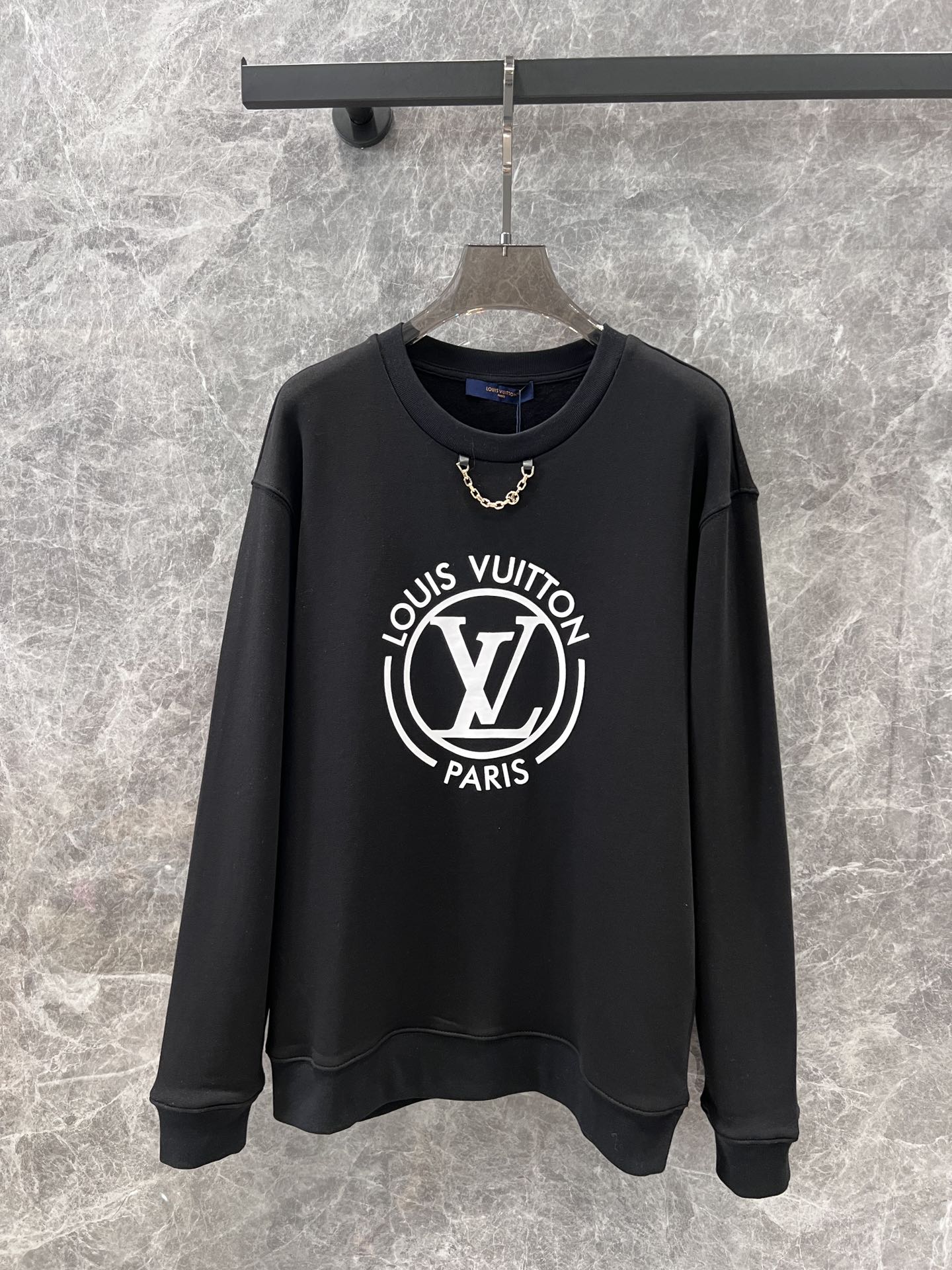 Replcia goedkoop
 Louis Vuitton Kleding Sweatshirts Afdrukken Herfstcollectie Kettingen