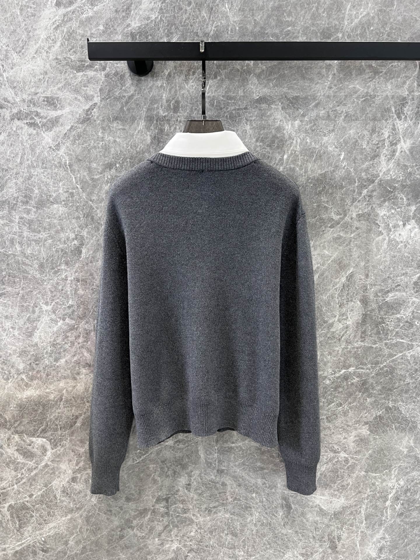 High-Quality Women’s Clothing: New Autumn Collection with Exclusive Designs and High-Quality Fabrics - 图片 2